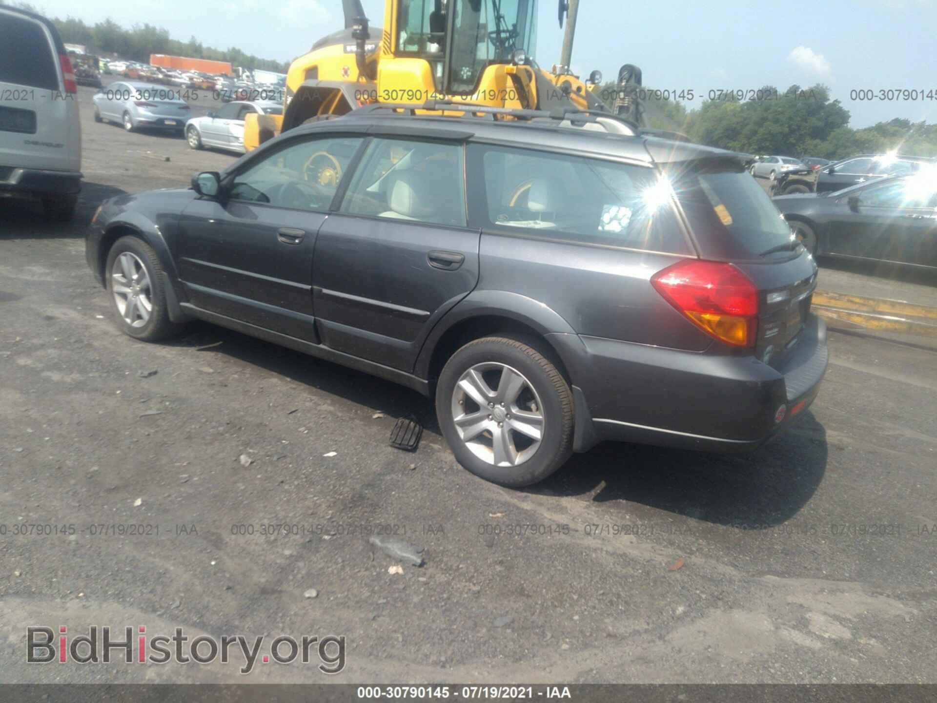 2007 SUBARU LEGACY WAGON - VIN: 4S4BP61C677342100 - Фото 3