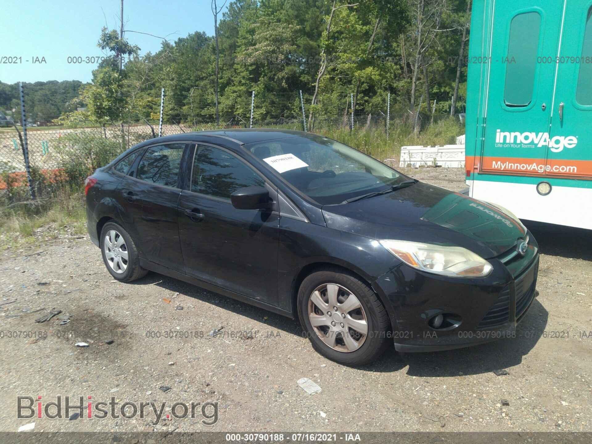 Фотография 1FAHP3F25CL170100 - FORD FOCUS 2012