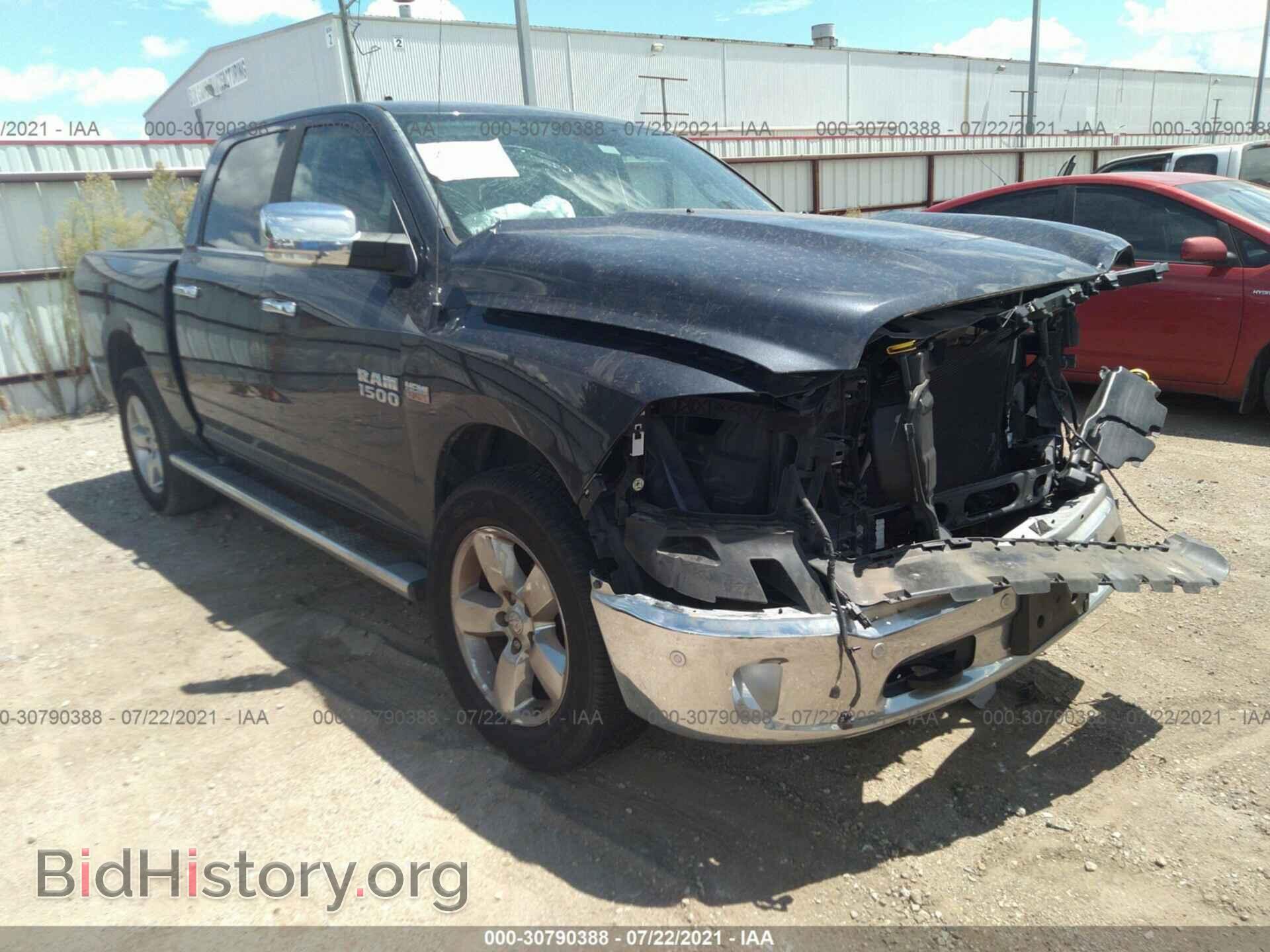 Photo 1C6RR6LT1HS684375 - RAM 1500 2017