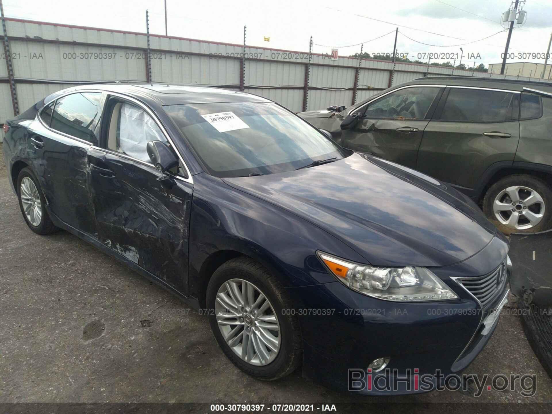 Photo JTHBK1GG6F2199692 - LEXUS ES 350 2015