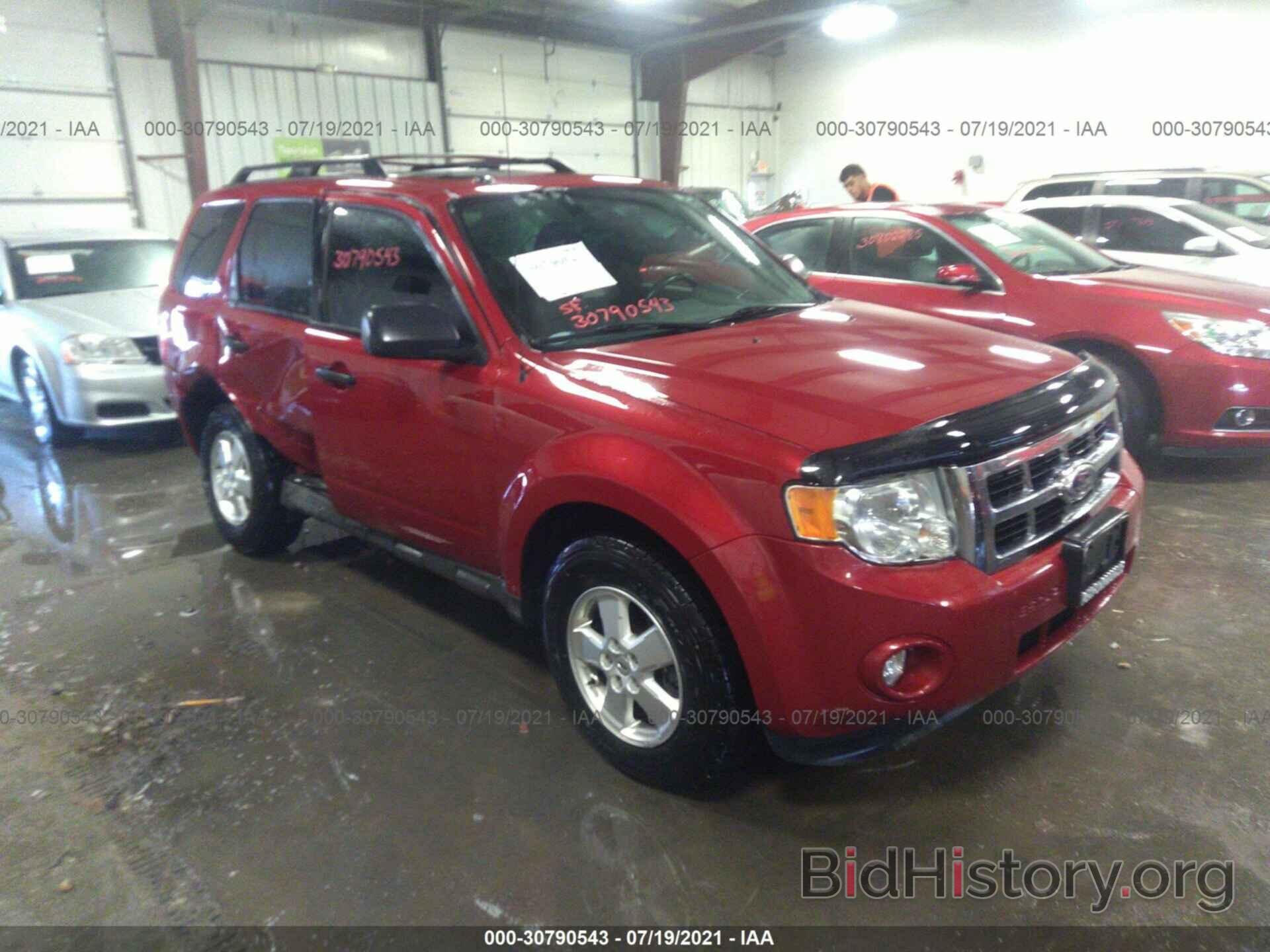 Photo 1FMCU9DG6BKA14355 - FORD ESCAPE 2011