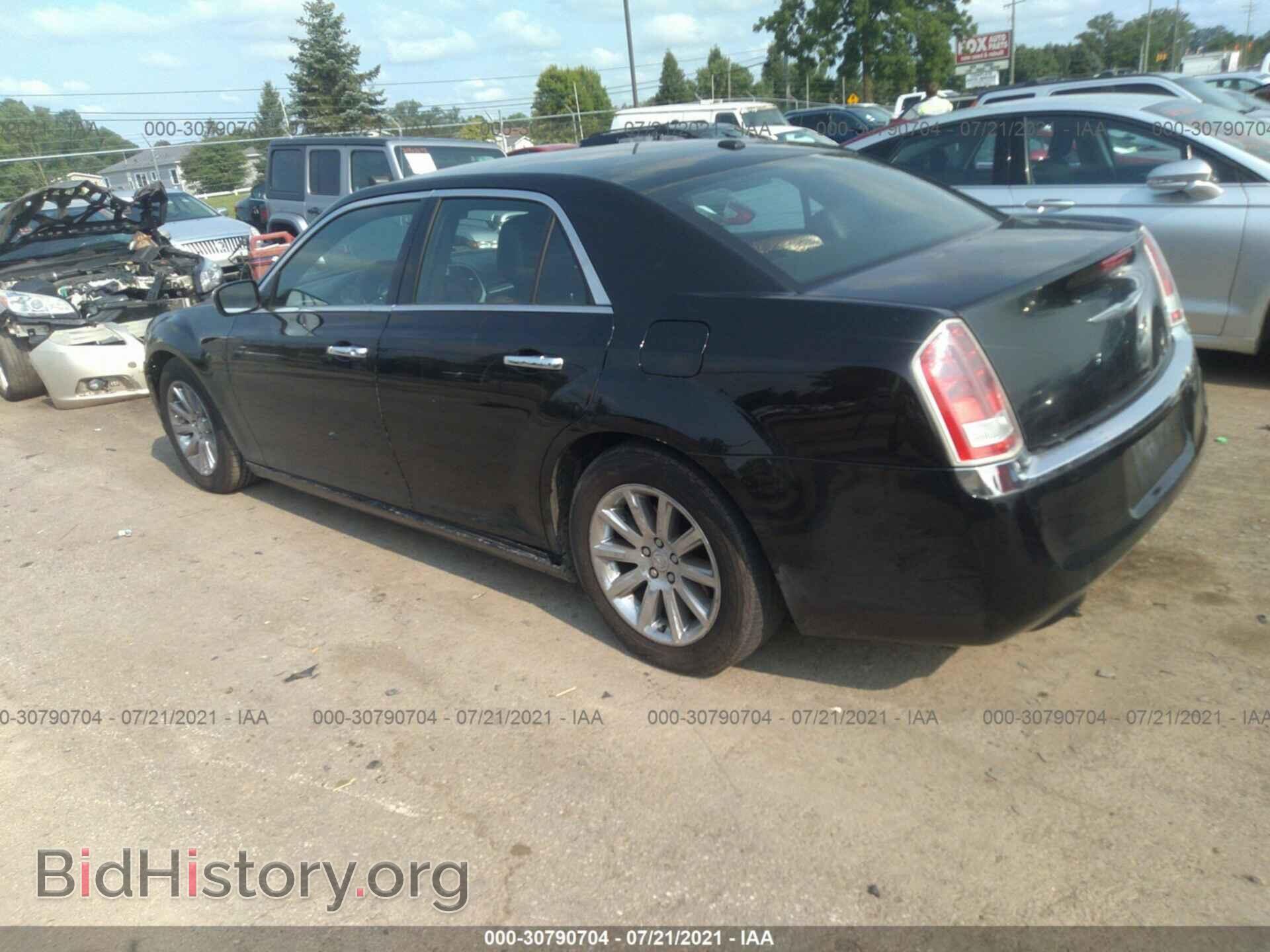 2012 CHRYSLER 300 - VIN: 2C3CCACG0CH249695 - Фото 3