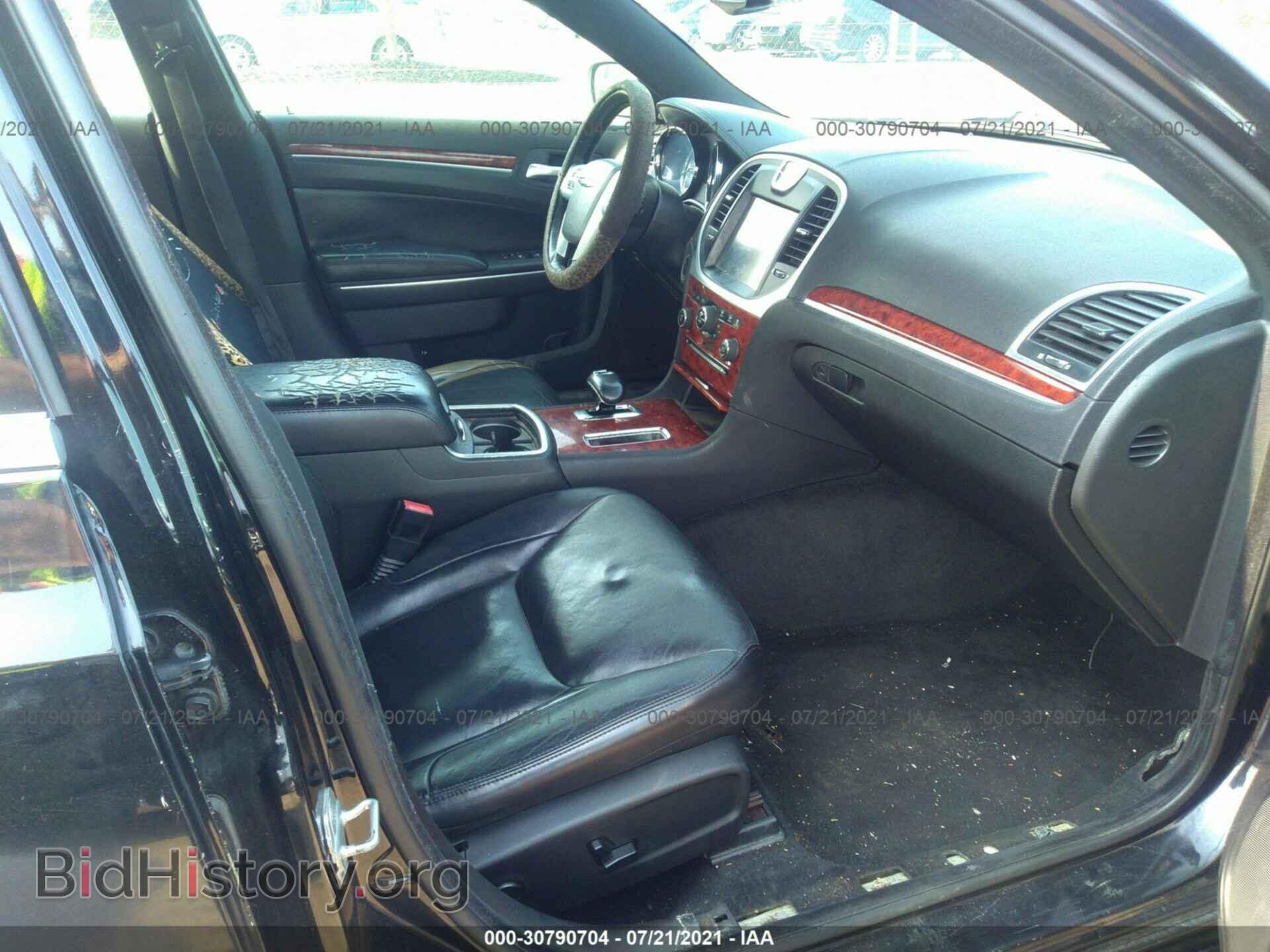 2012 CHRYSLER 300 - VIN: 2C3CCACG0CH249695 - Фото 5