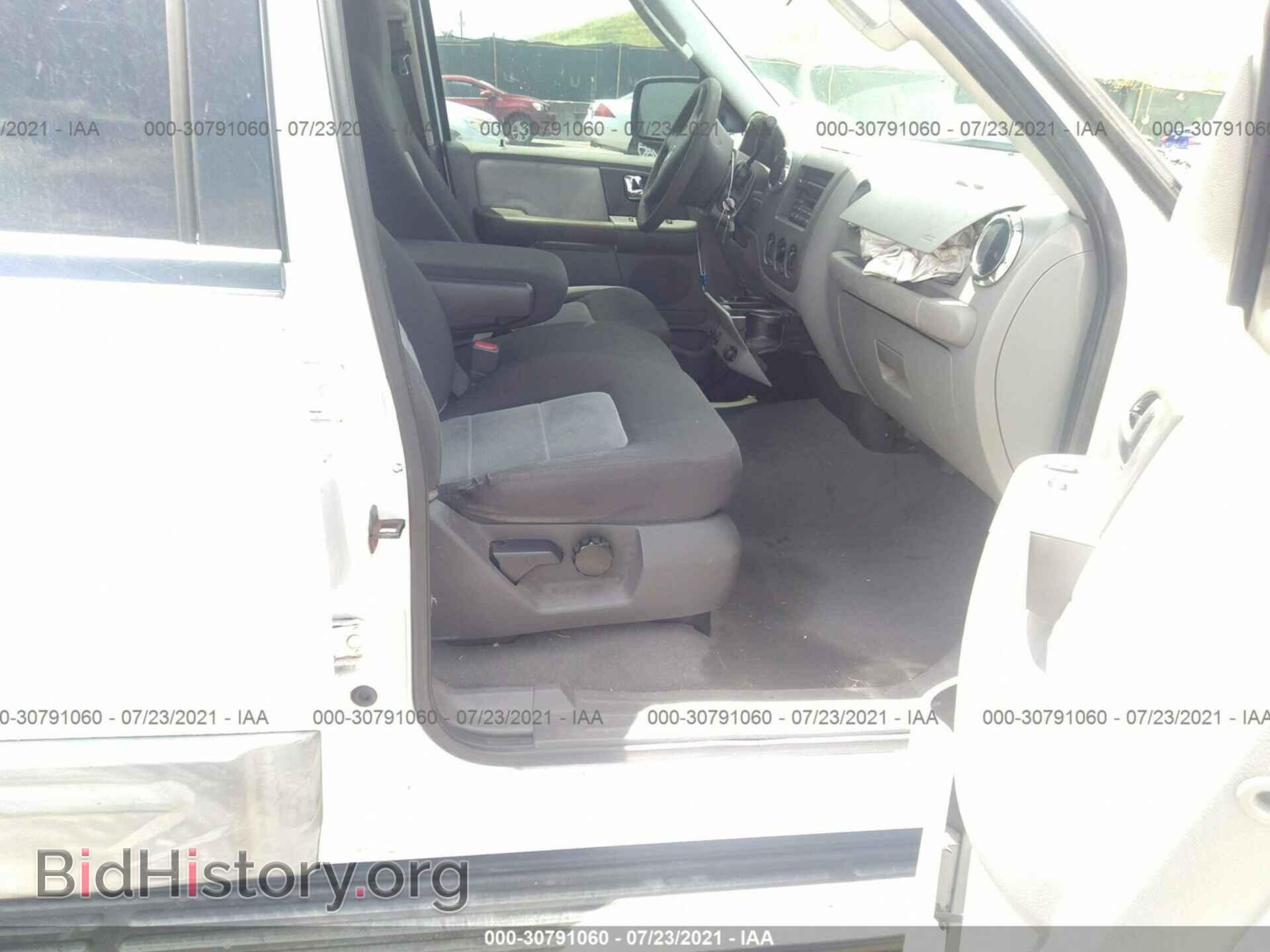 2006 FORD EXPEDITION - VIN: 1FMPU13546LA65114 - Фото 5