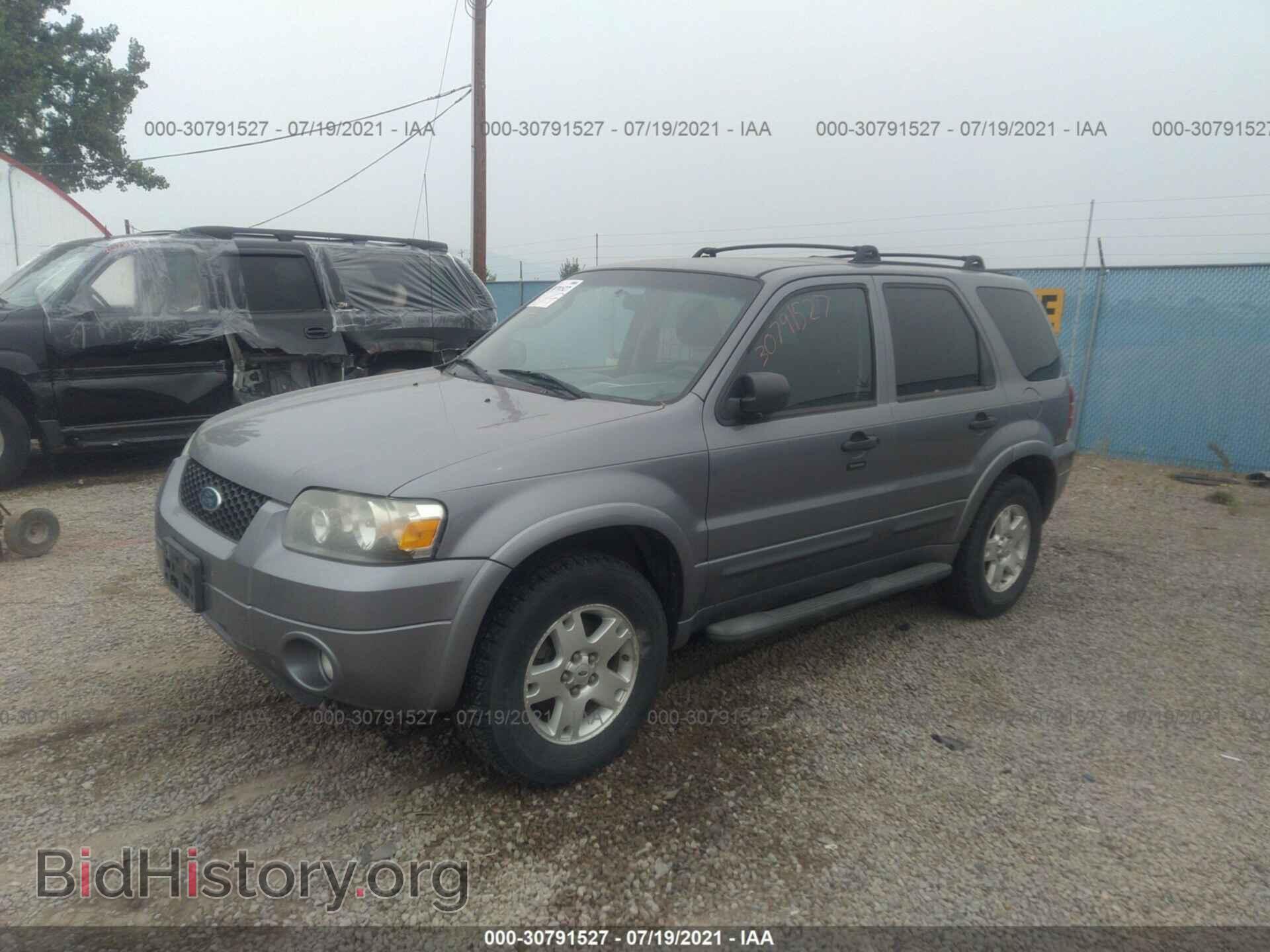 2007 FORD ESCAPE - VIN: 1FMCU931X7KB33661 - Фото 2