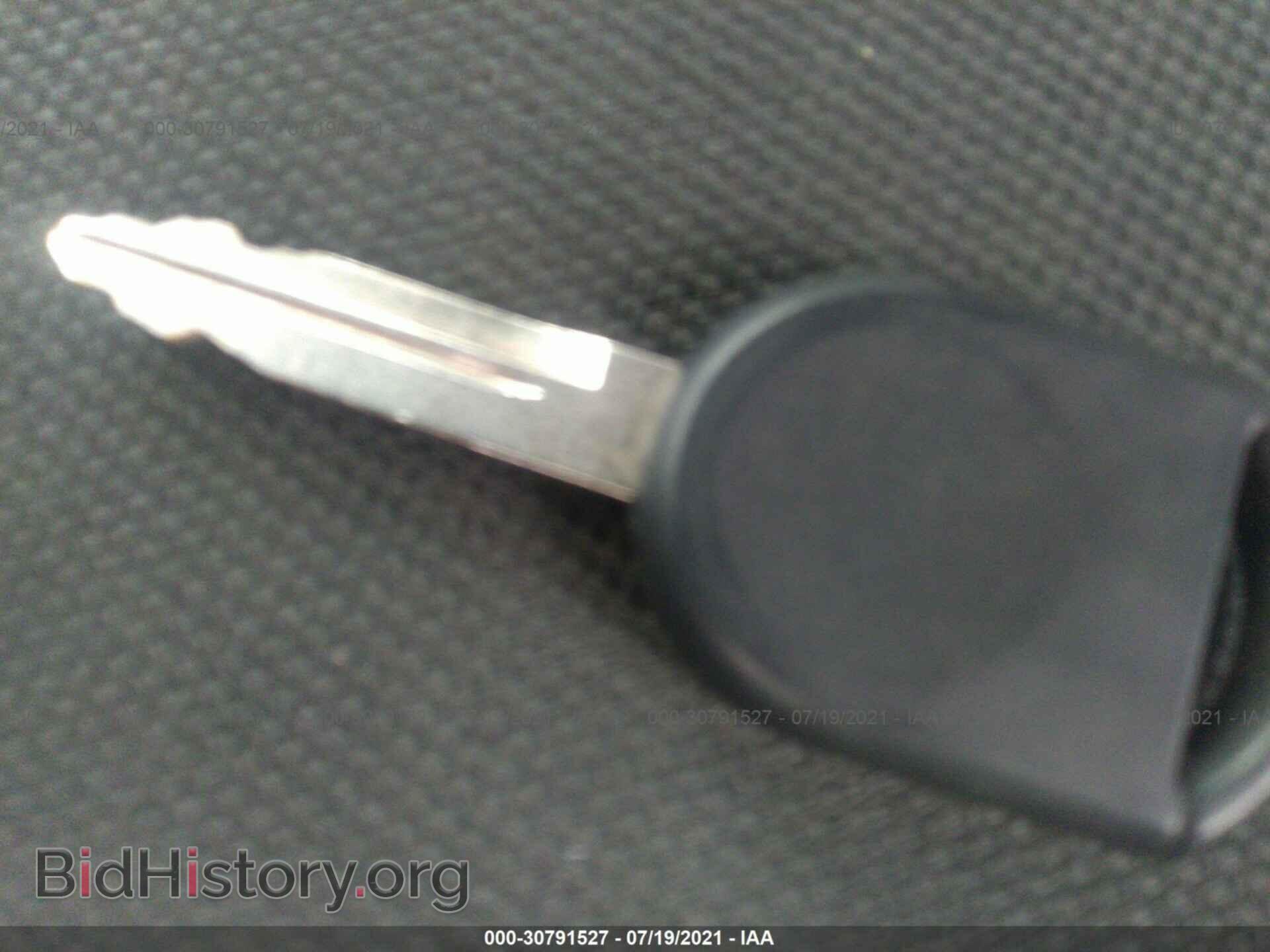 2007 FORD ESCAPE - VIN: 1FMCU931X7KB33661 - Фото 11