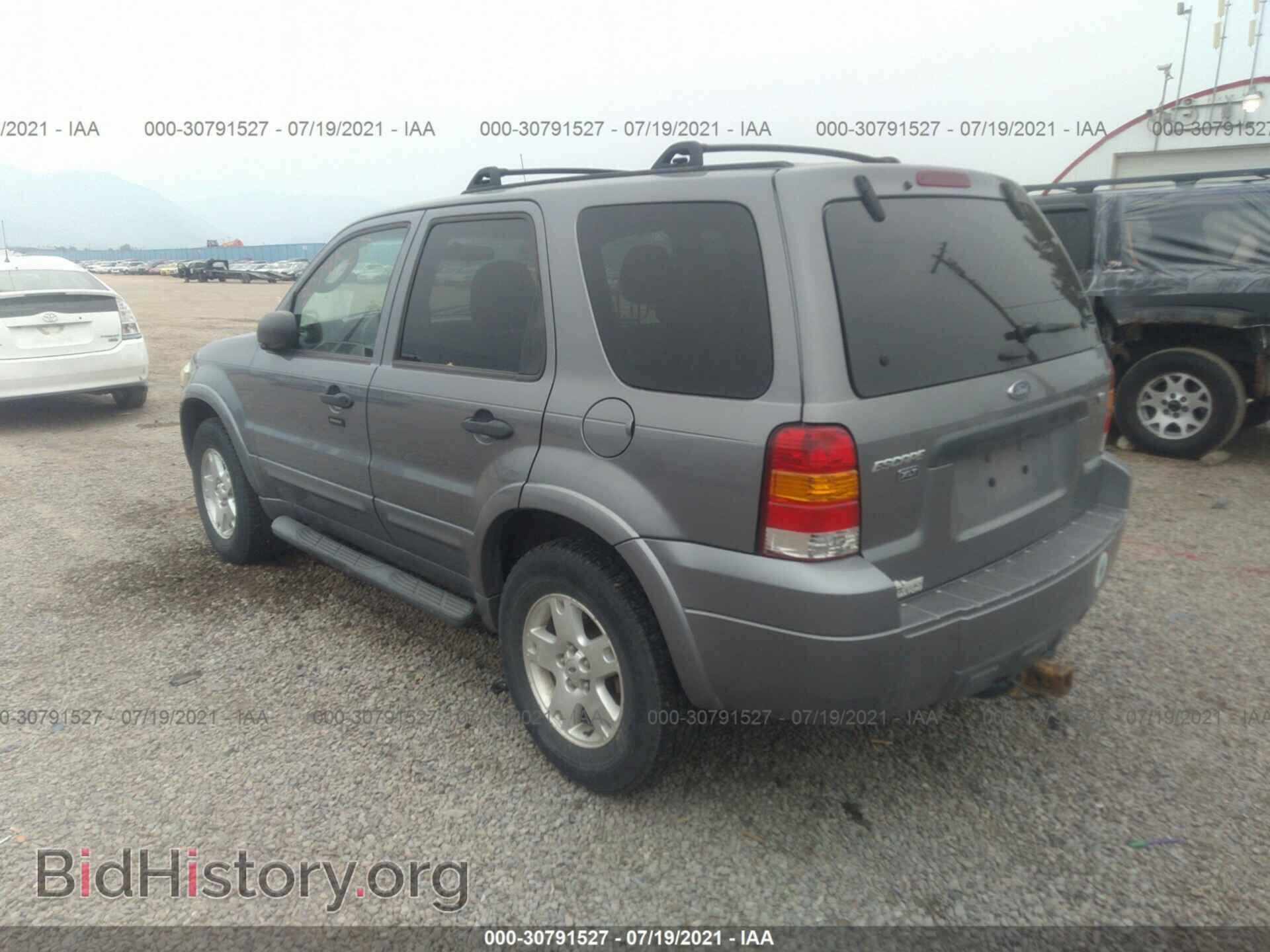 2007 FORD ESCAPE - VIN: 1FMCU931X7KB33661 - Фото 3