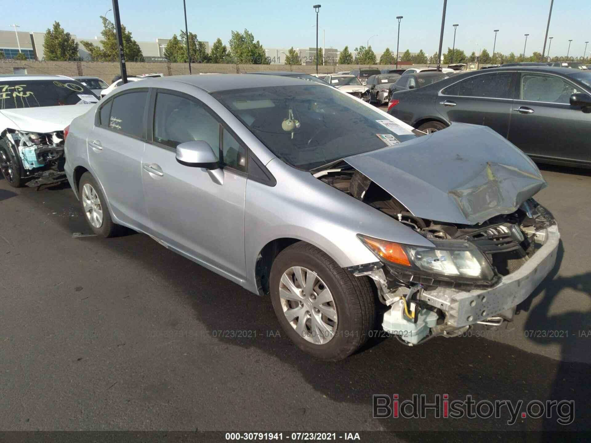 Photo 2HGFB2F50CH335232 - HONDA CIVIC SDN 2012