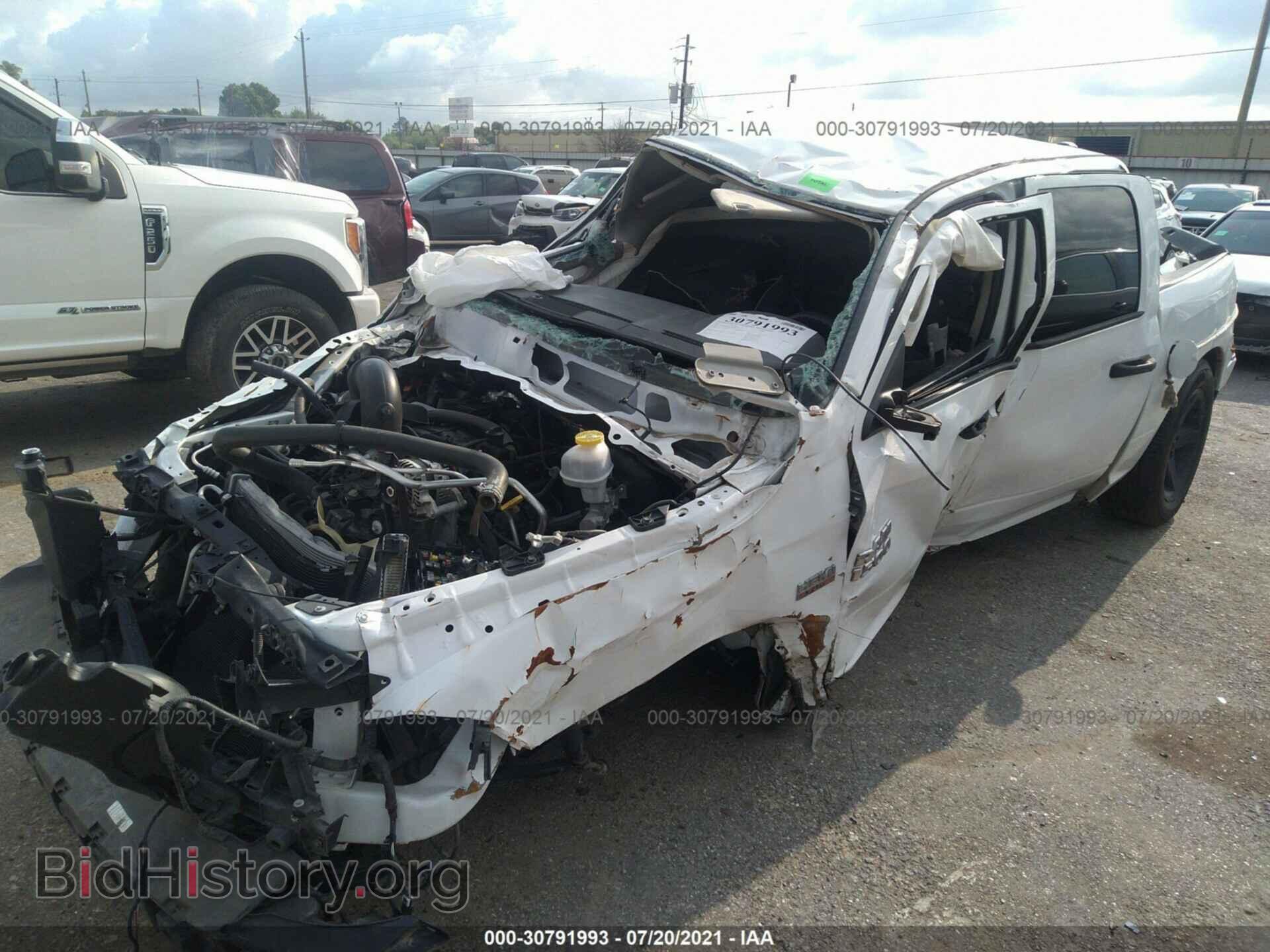 2017 RAM 1500 - VIN: 1C6RR6KT7HS730437 - Фото 2