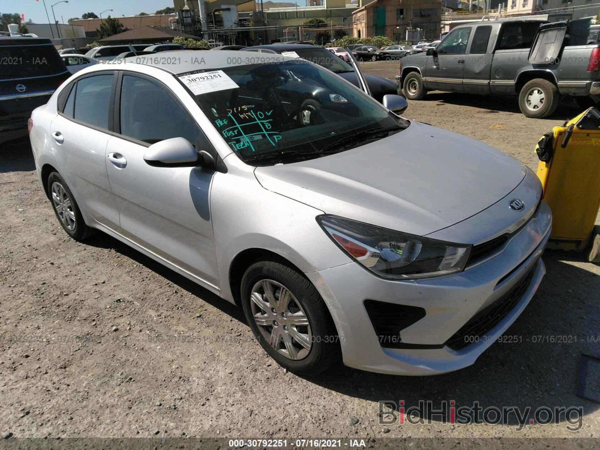 Photo 3KPA24AD2ME395755 - KIA RIO 2021