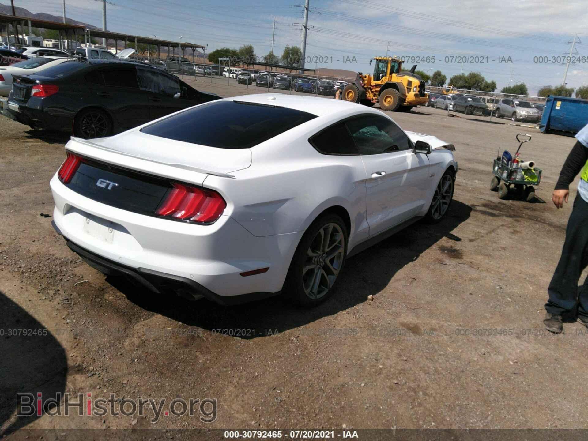 2018 FORD MUSTANG - VIN: 1FA6P8CF9J5118949 - Photo 4