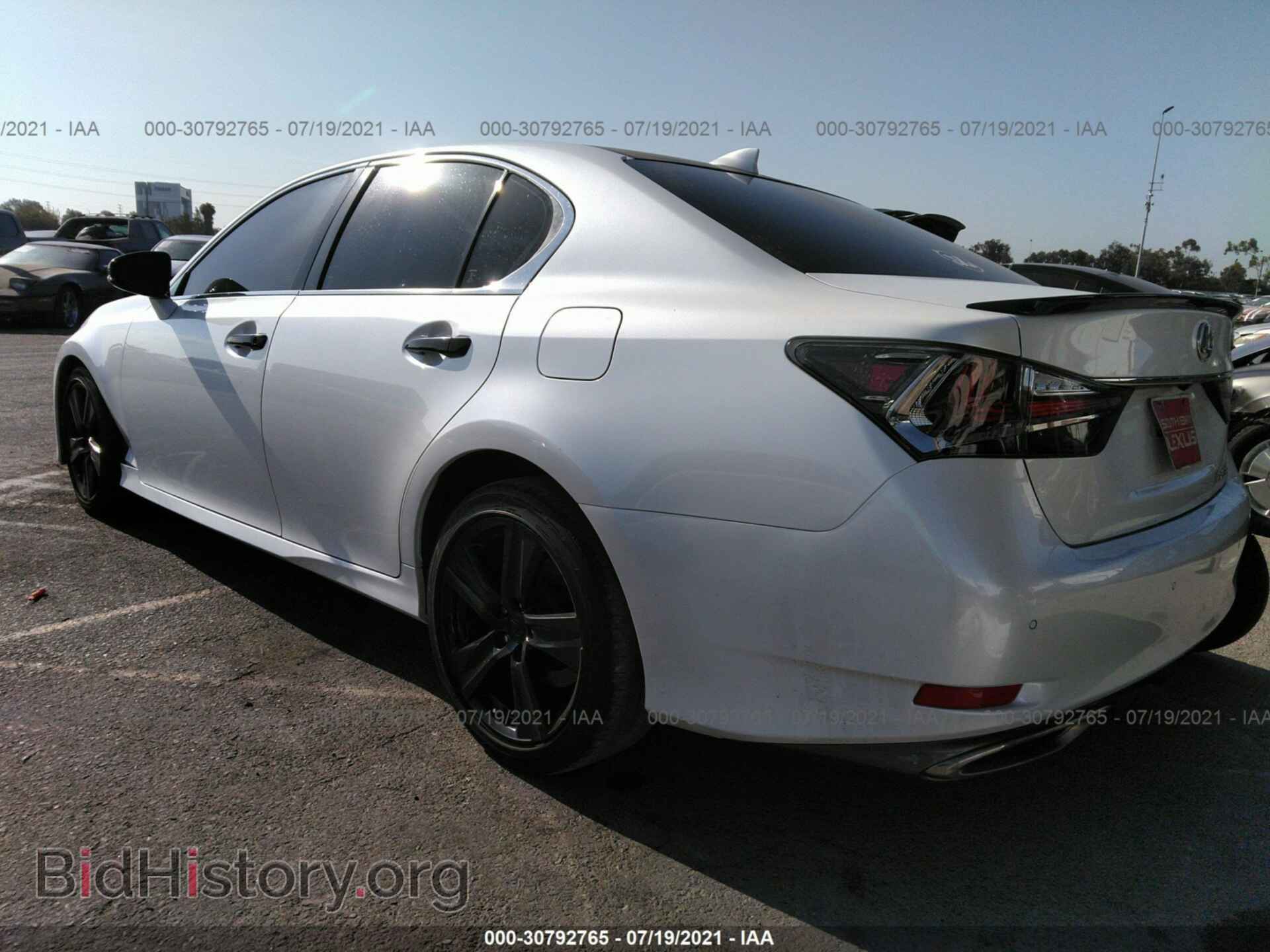 2017 LEXUS GS - VIN: JTHBZ1BL2HA010836 - Фото 3