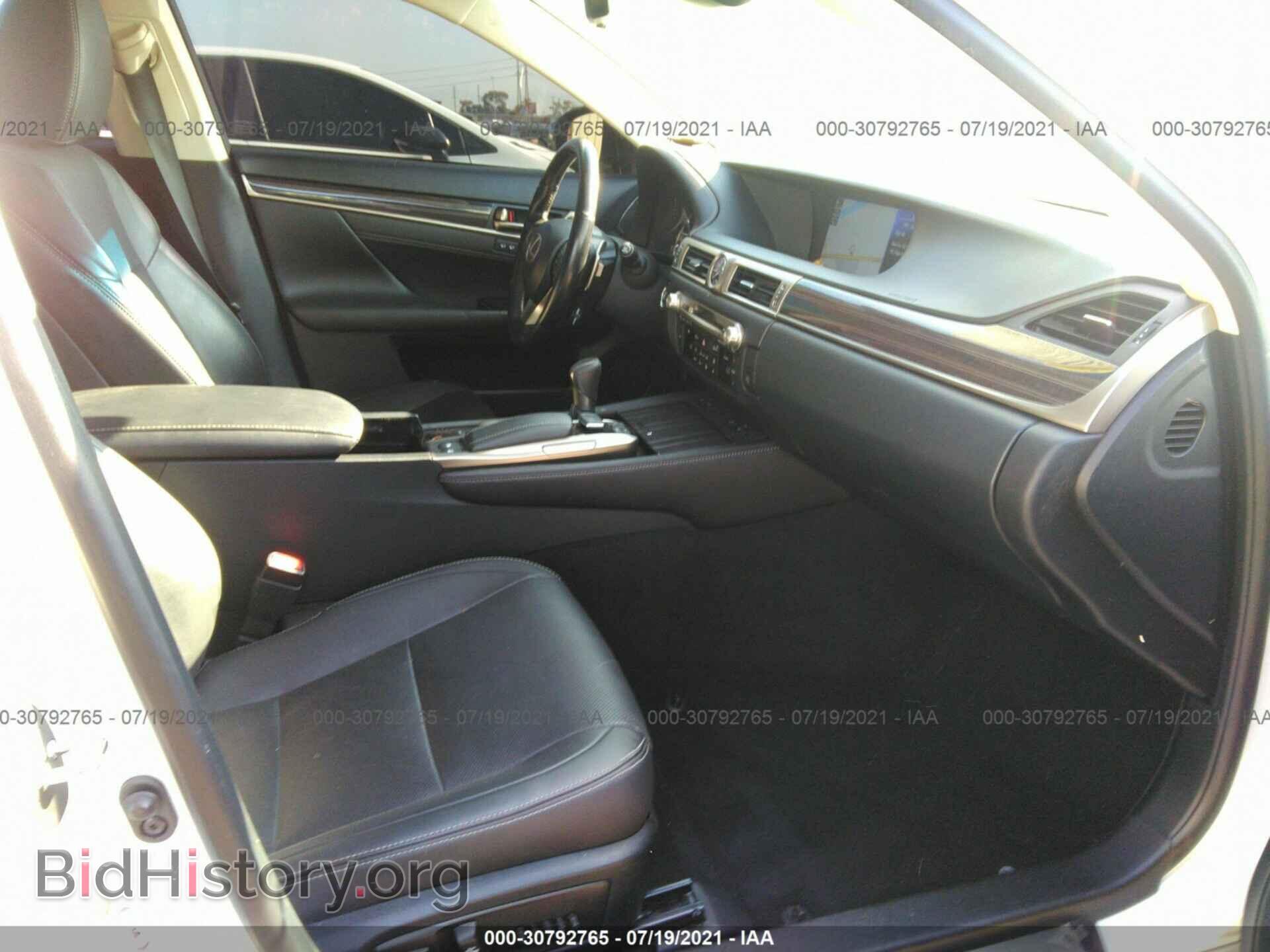 2017 LEXUS GS - VIN: JTHBZ1BL2HA010836 - Фото 5