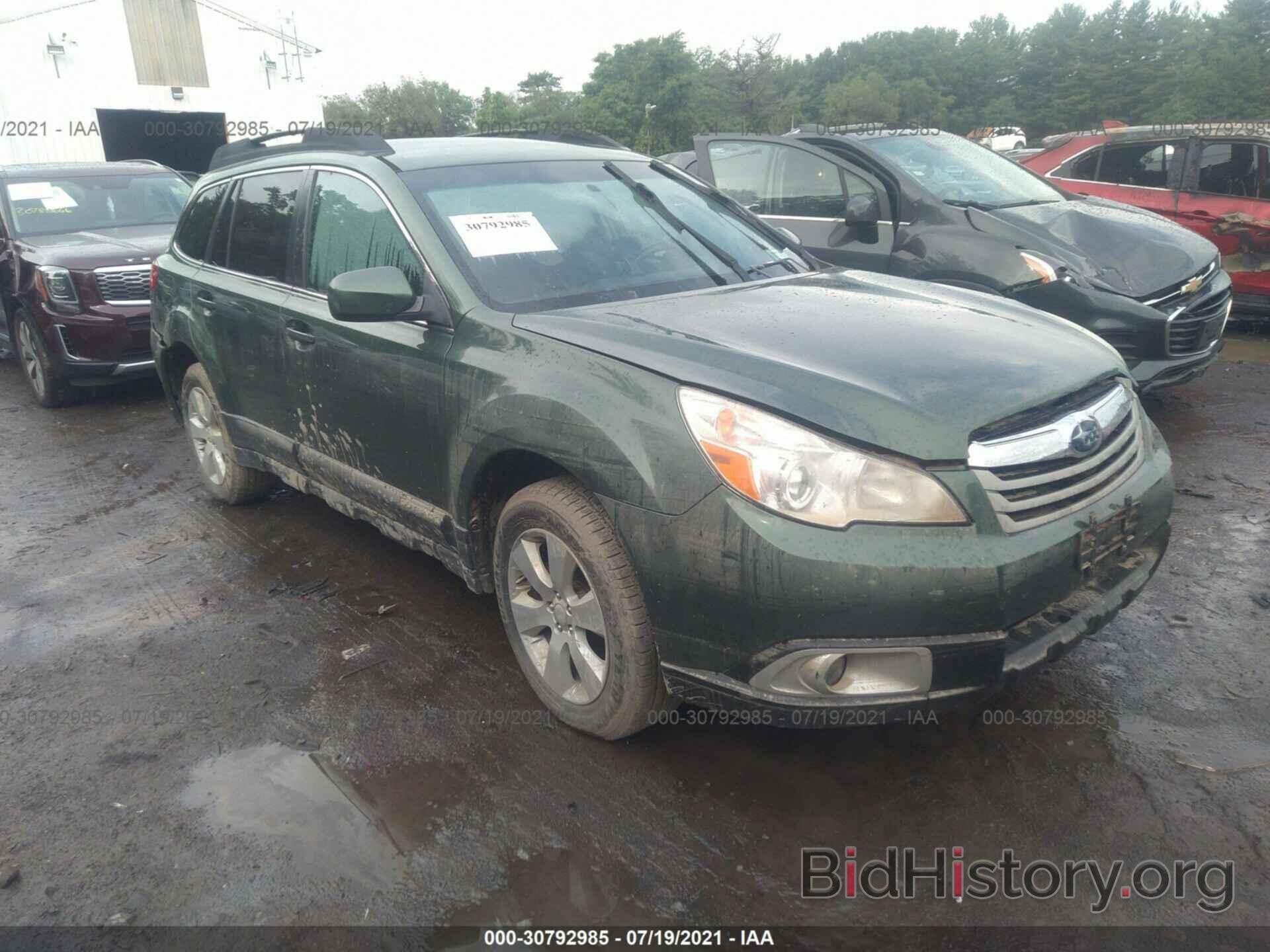 Photo 4S4BRBCC8B3390200 - SUBARU OUTBACK 2011