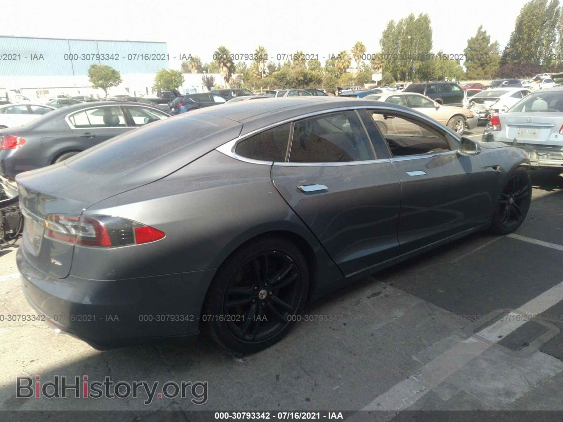 2013 TESLA MODEL S - VIN: 5YJSA1CP4DFP23071 - Photo 4