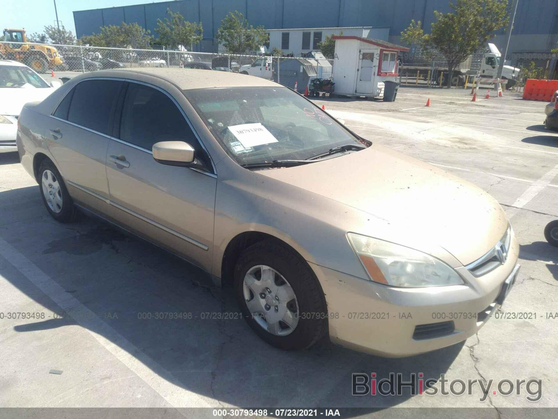 Фотография 1HGCM56476A039777 - HONDA ACCORD SDN 2006