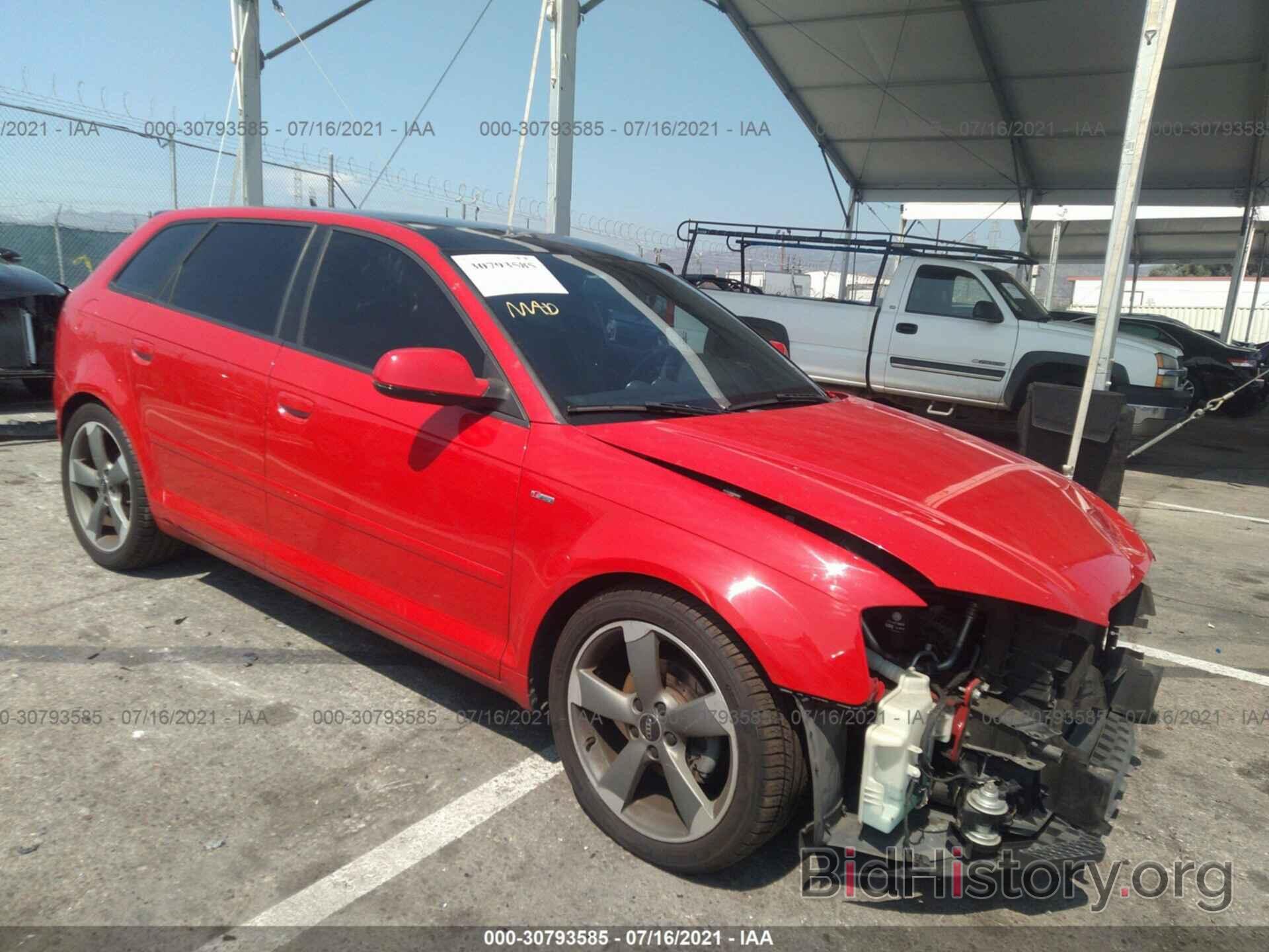 Photo WAUKJAFM0DA014662 - AUDI A3 2013