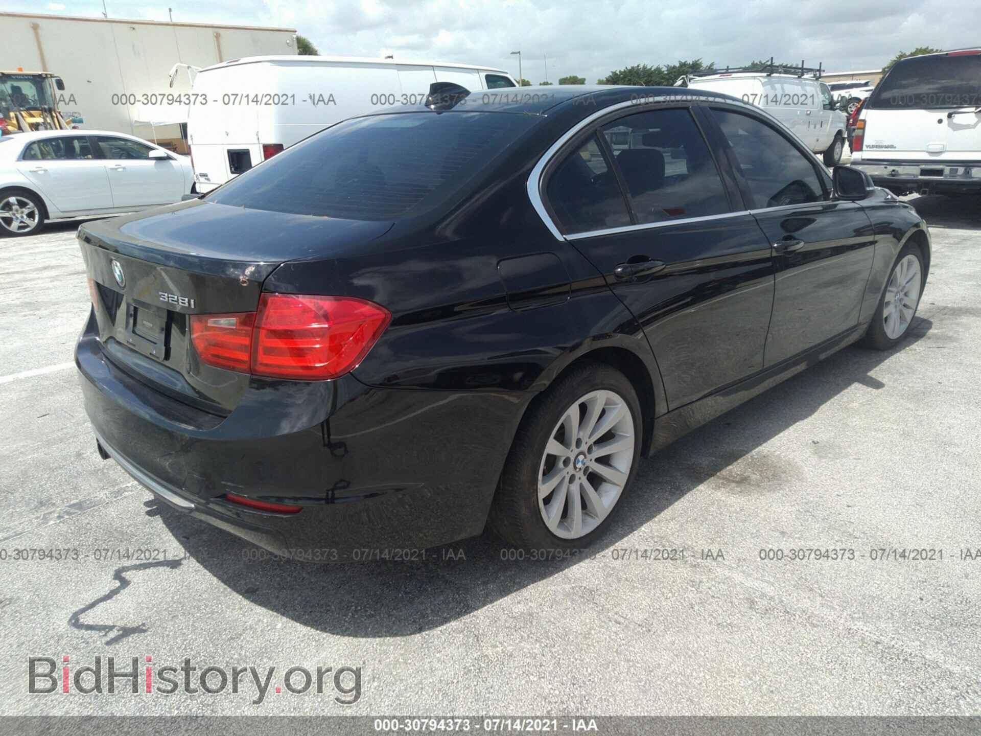 2012 BMW 3 SERIES - VIN: WBA3A5C55CF347255 - Фото 4