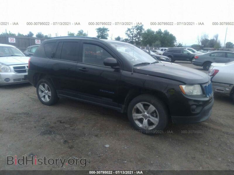 2012 Jeep COMPASS Sport (VIN 1C4NJCBB6CD706602) — фото 1 из 15, IAAI, повреждение: передняя и задняя часть