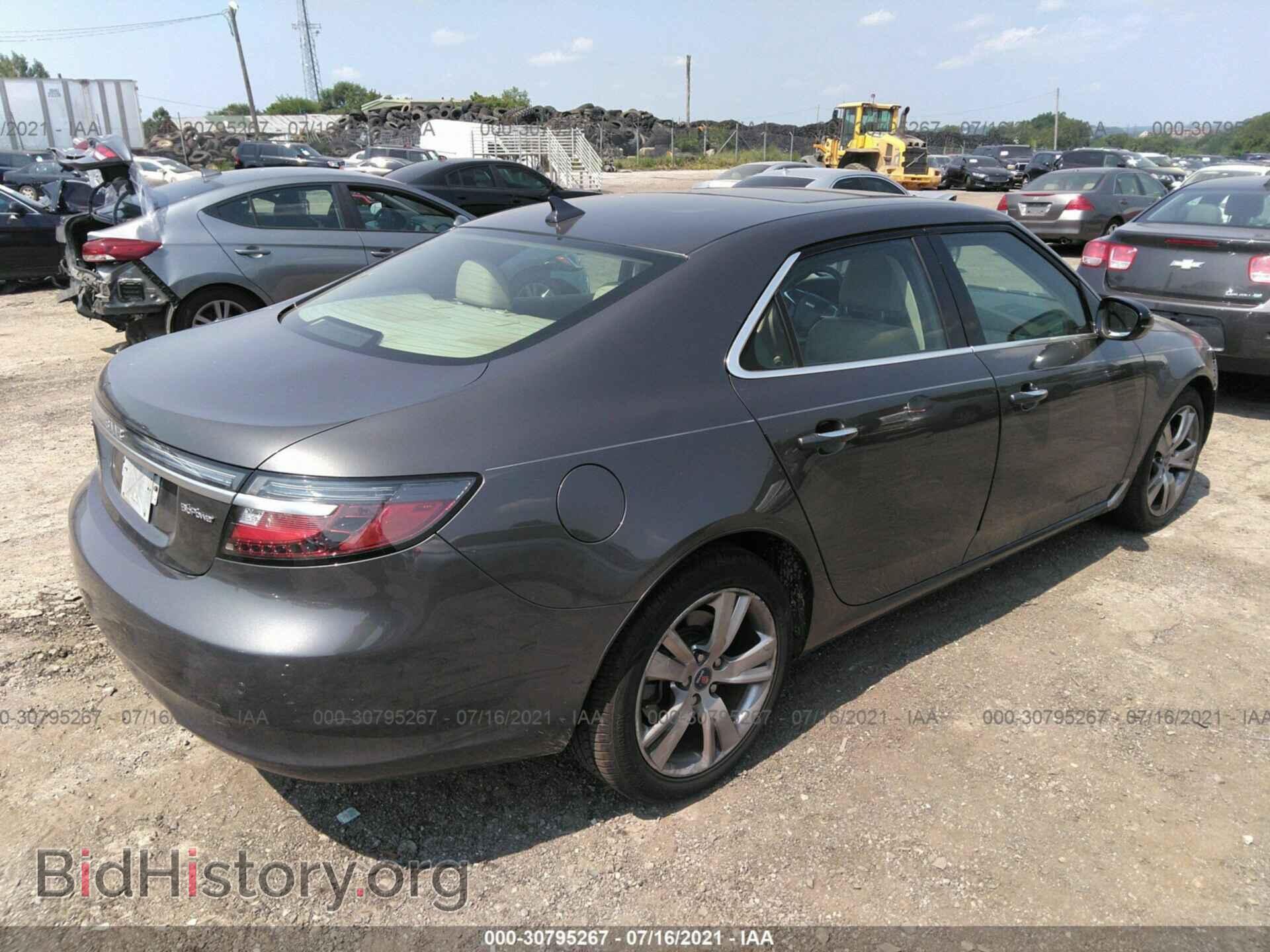 2011 SAAB 9-5 - VIN: YS3GN4AR3B4001961 - Фото 4
