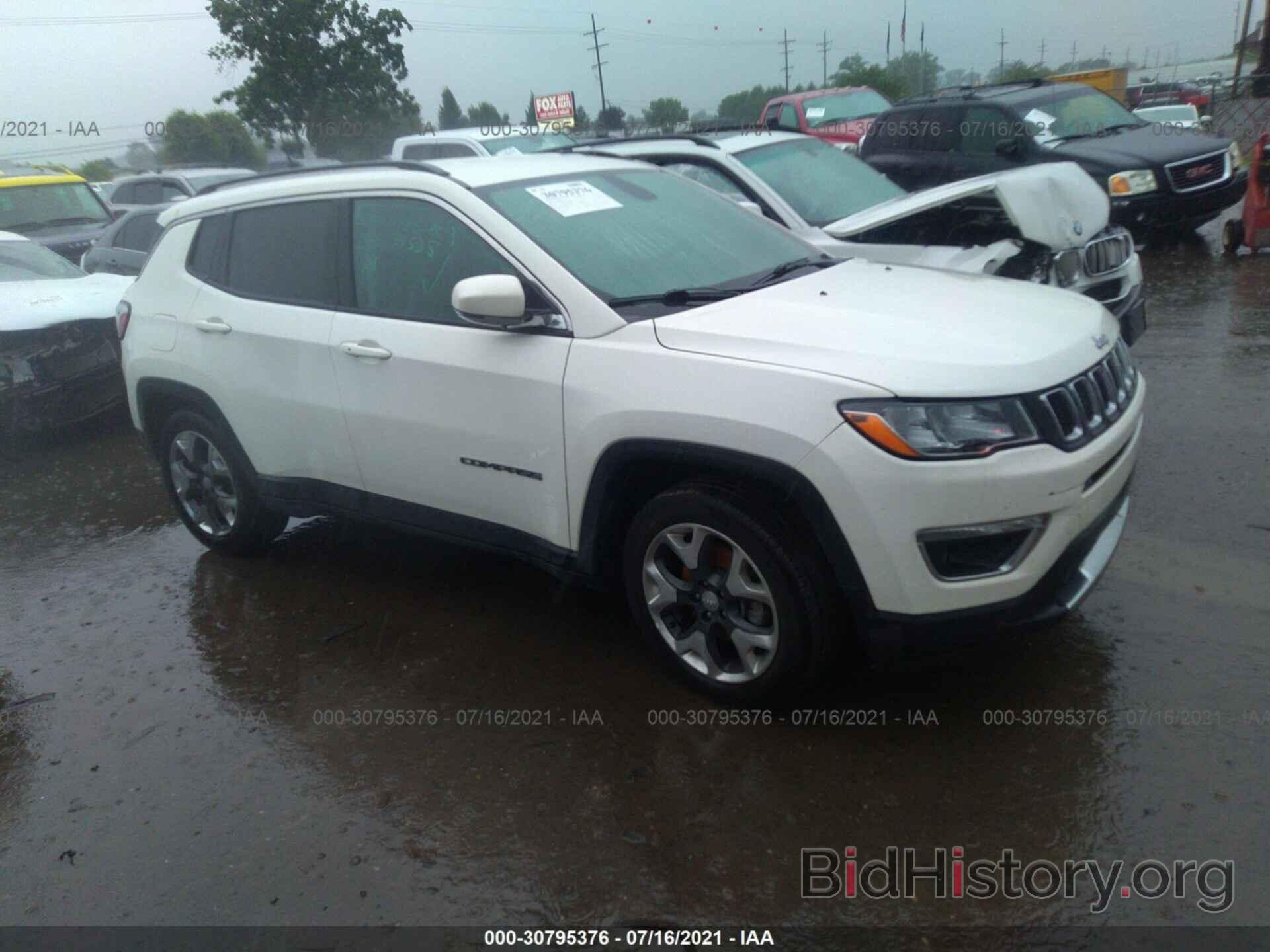 Photo 3C4NJCCB0KT663091 - JEEP COMPASS 2019