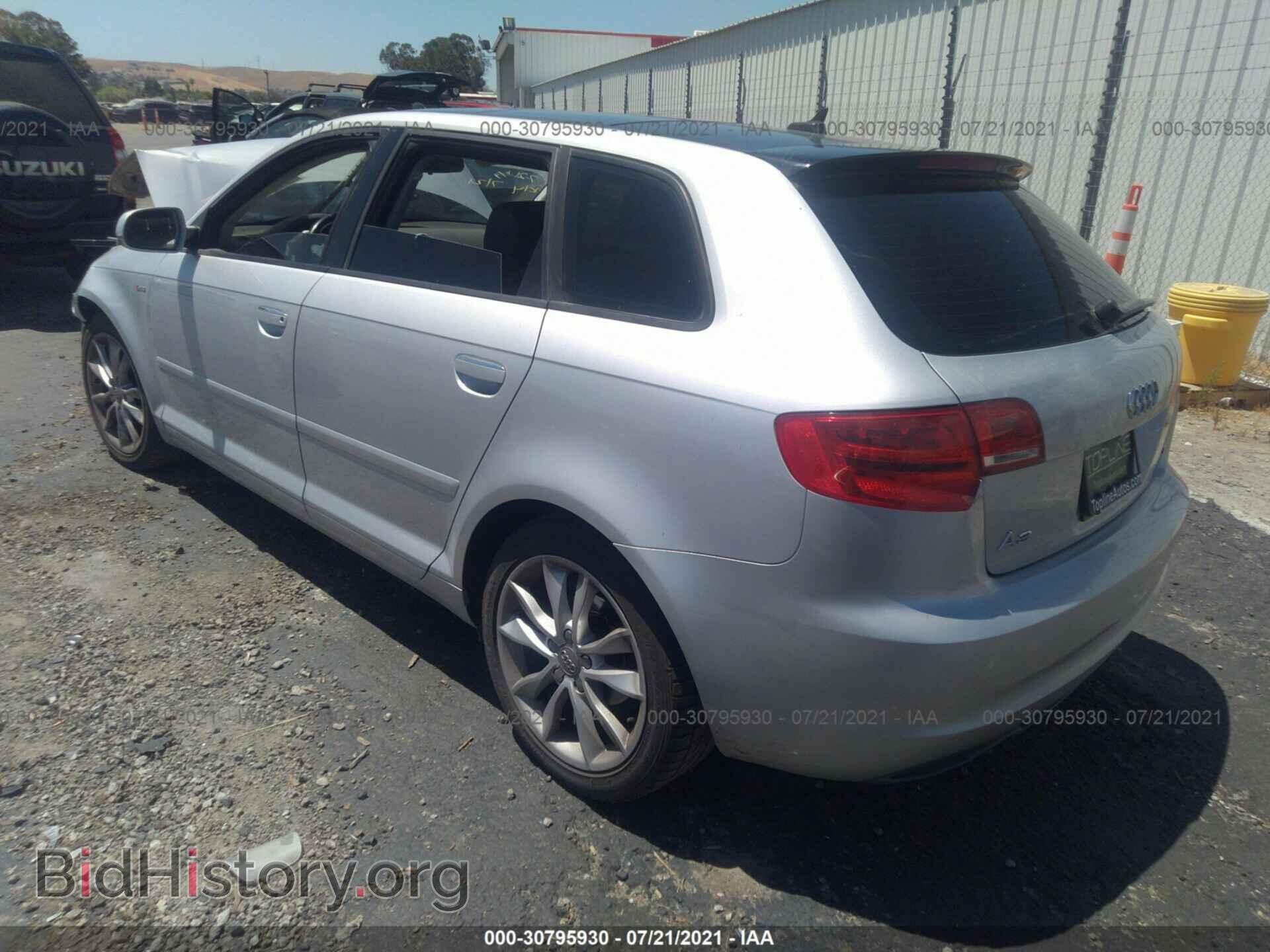 2012 AUDI A3 - VIN: WAUBJAFM2CA020154 - Фото 3