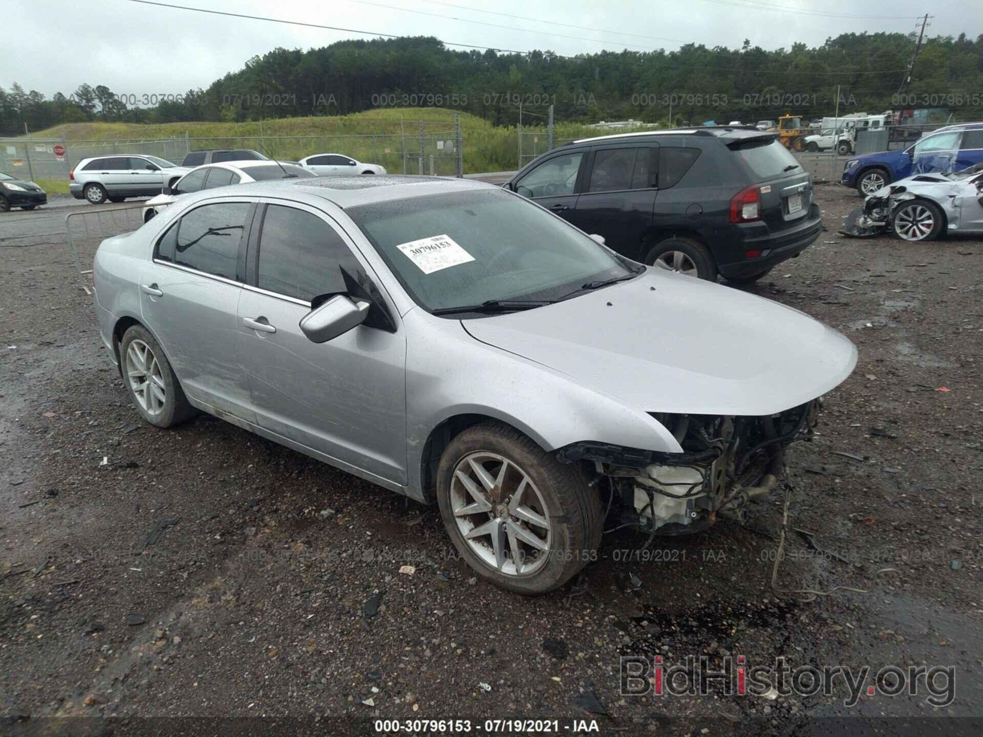 Photo 3FAHP0JG5AR365033 - FORD FUSION 2010