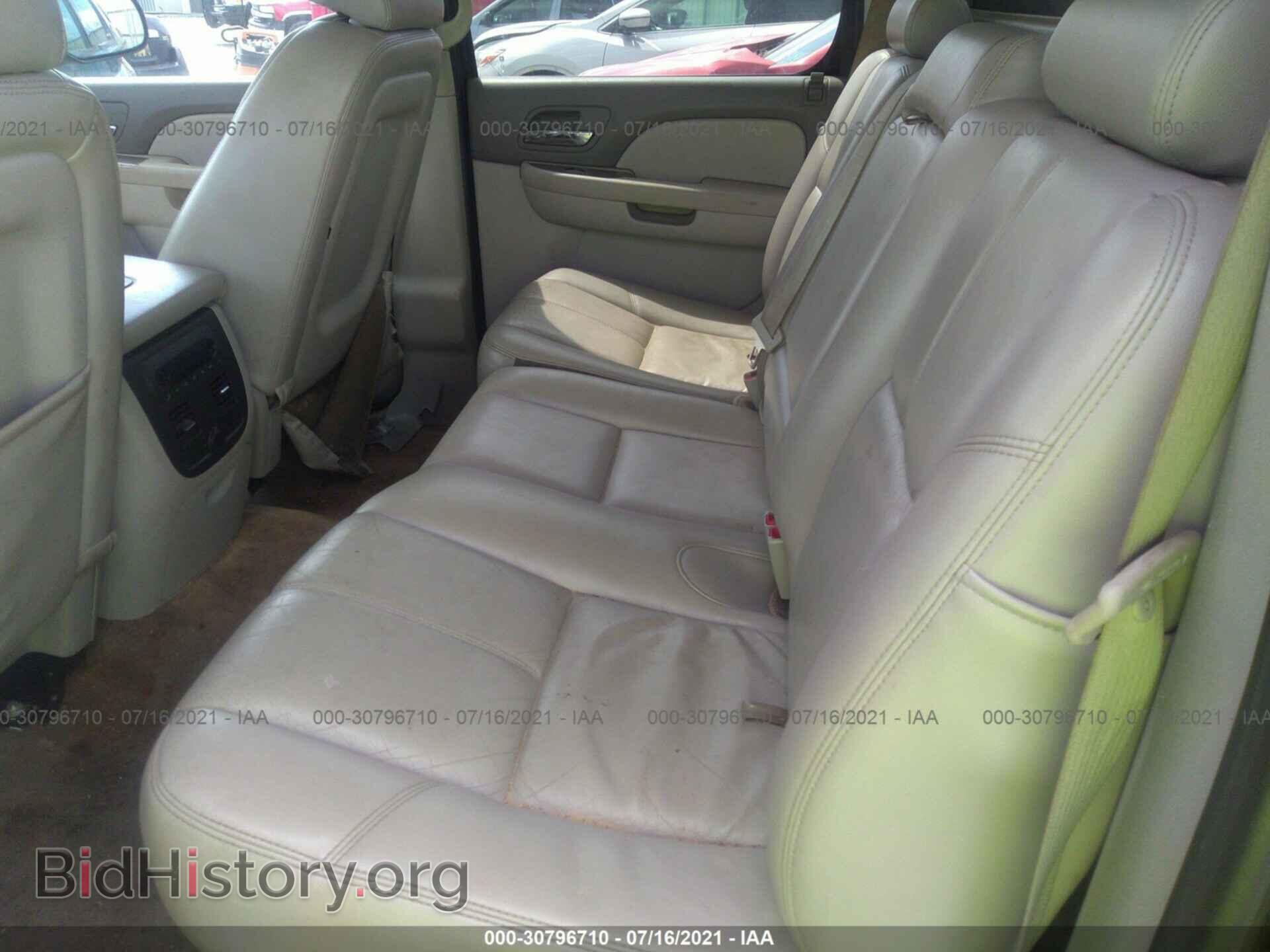 2011 CHEVROLET AVALANCHE - VIN: 3GNMCFE06BG307683 - Фото 8