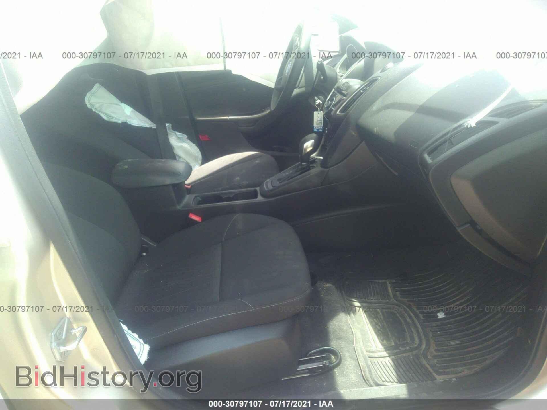 2017 FORD FOCUS - VIN: 1FADP3M25HL211947 - Фото 5