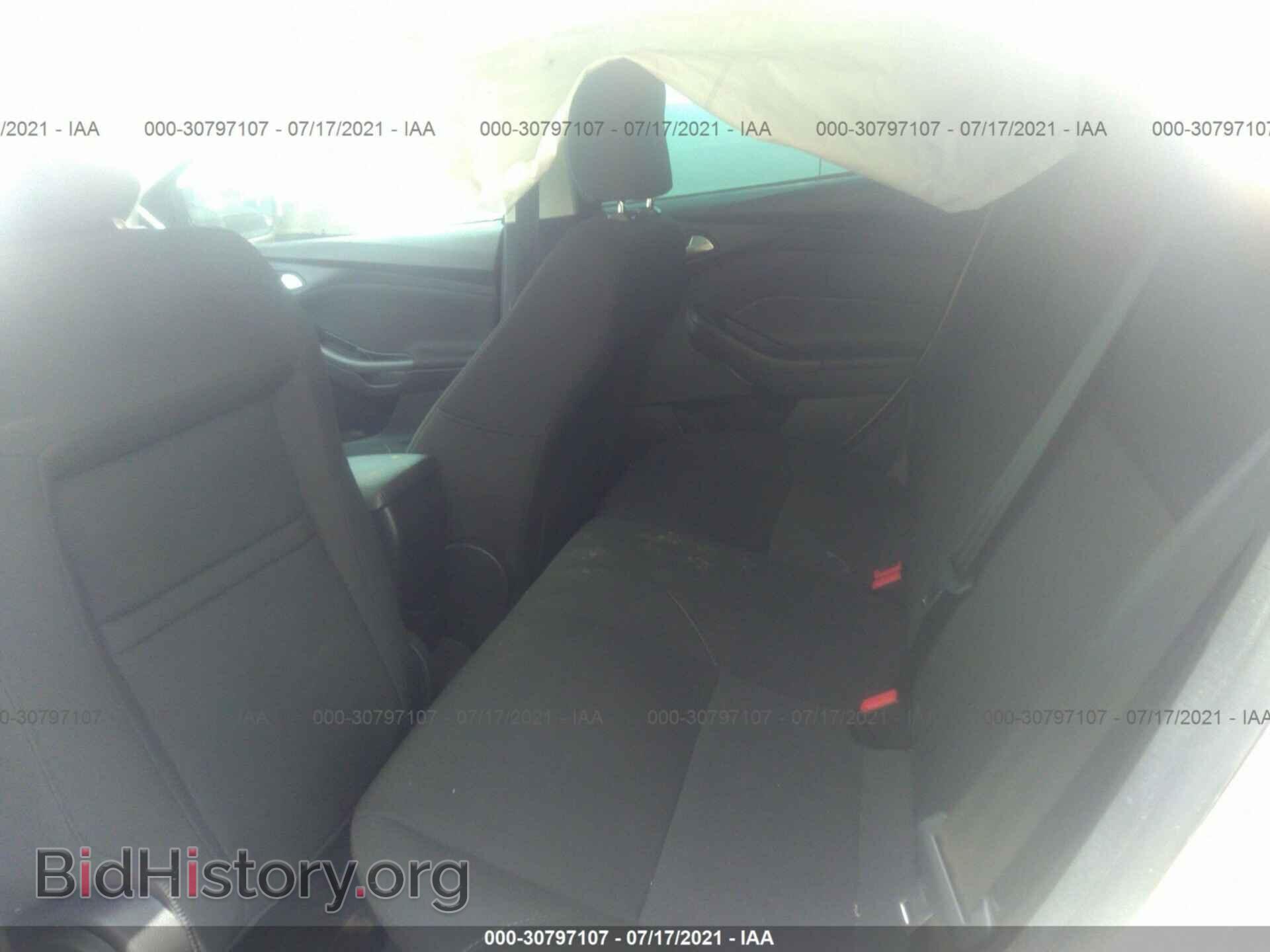 2017 FORD FOCUS - VIN: 1FADP3M25HL211947 - Фото 8