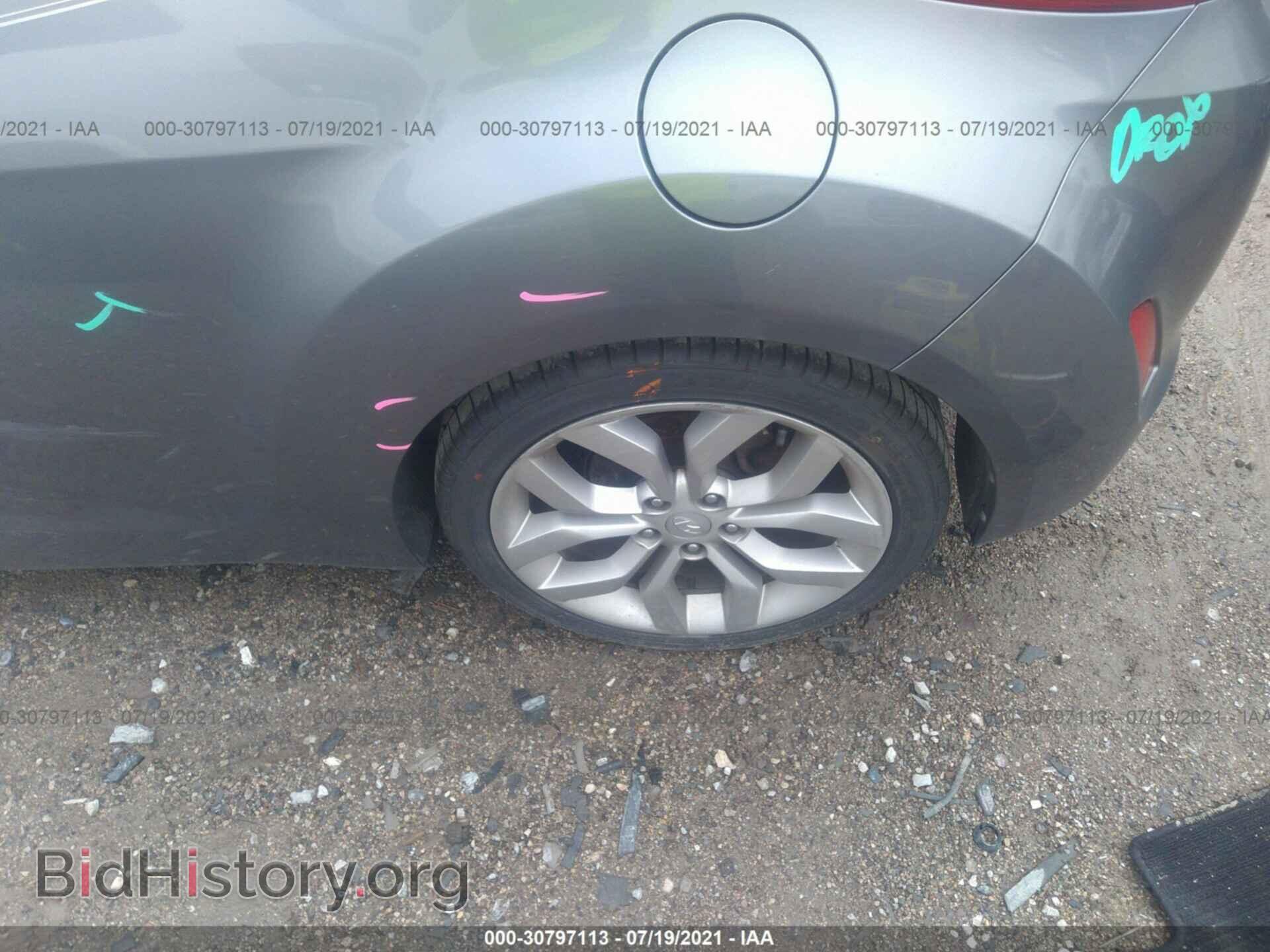 2012 HYUNDAI VELOSTER - VIN: KMHTC6AD2CU082783 - Фото 13