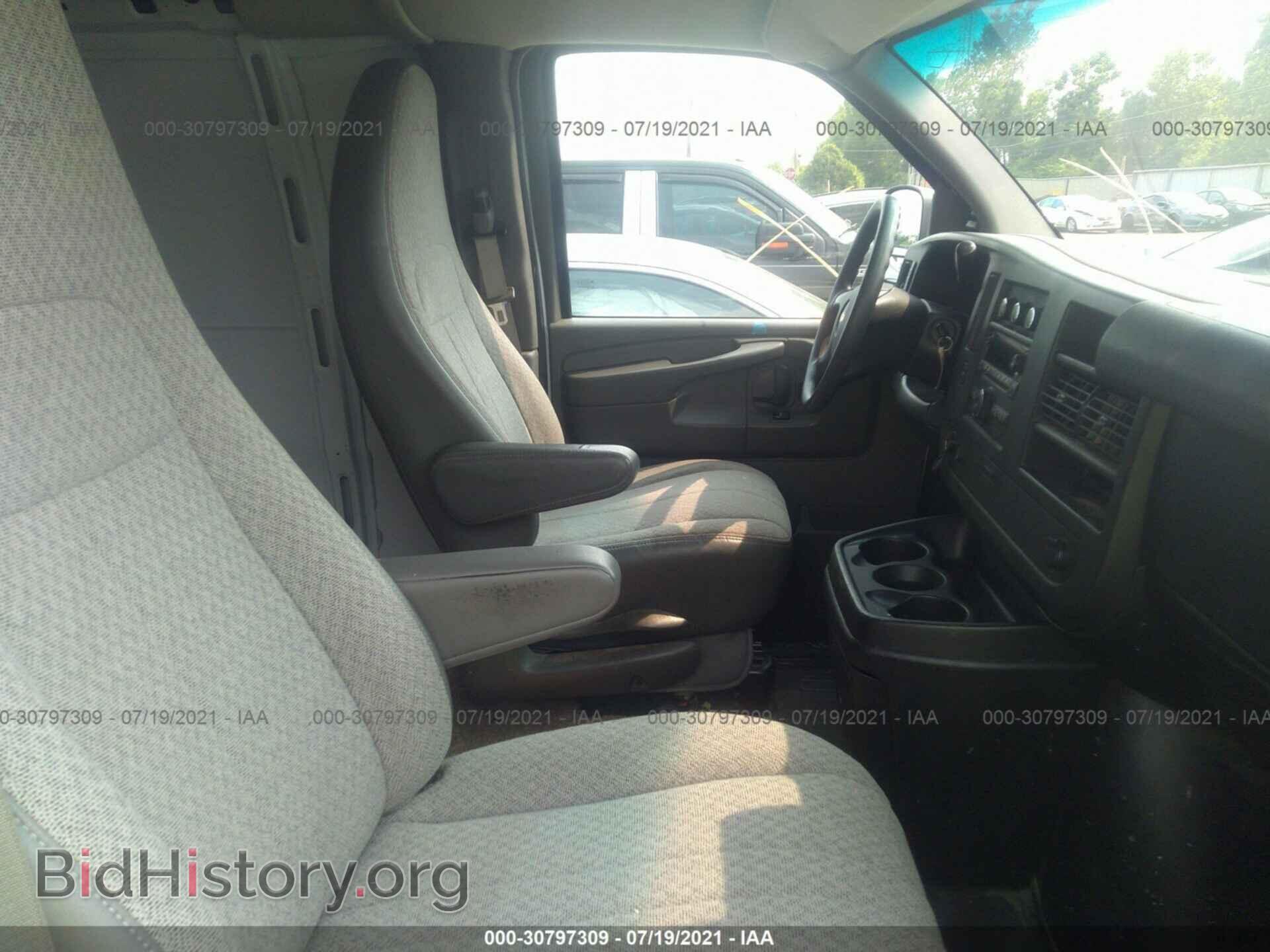 2013 CHEVROLET EXPRESS CARGO VAN - VIN: 1GCSGAFX9D1150719 - Фото 5