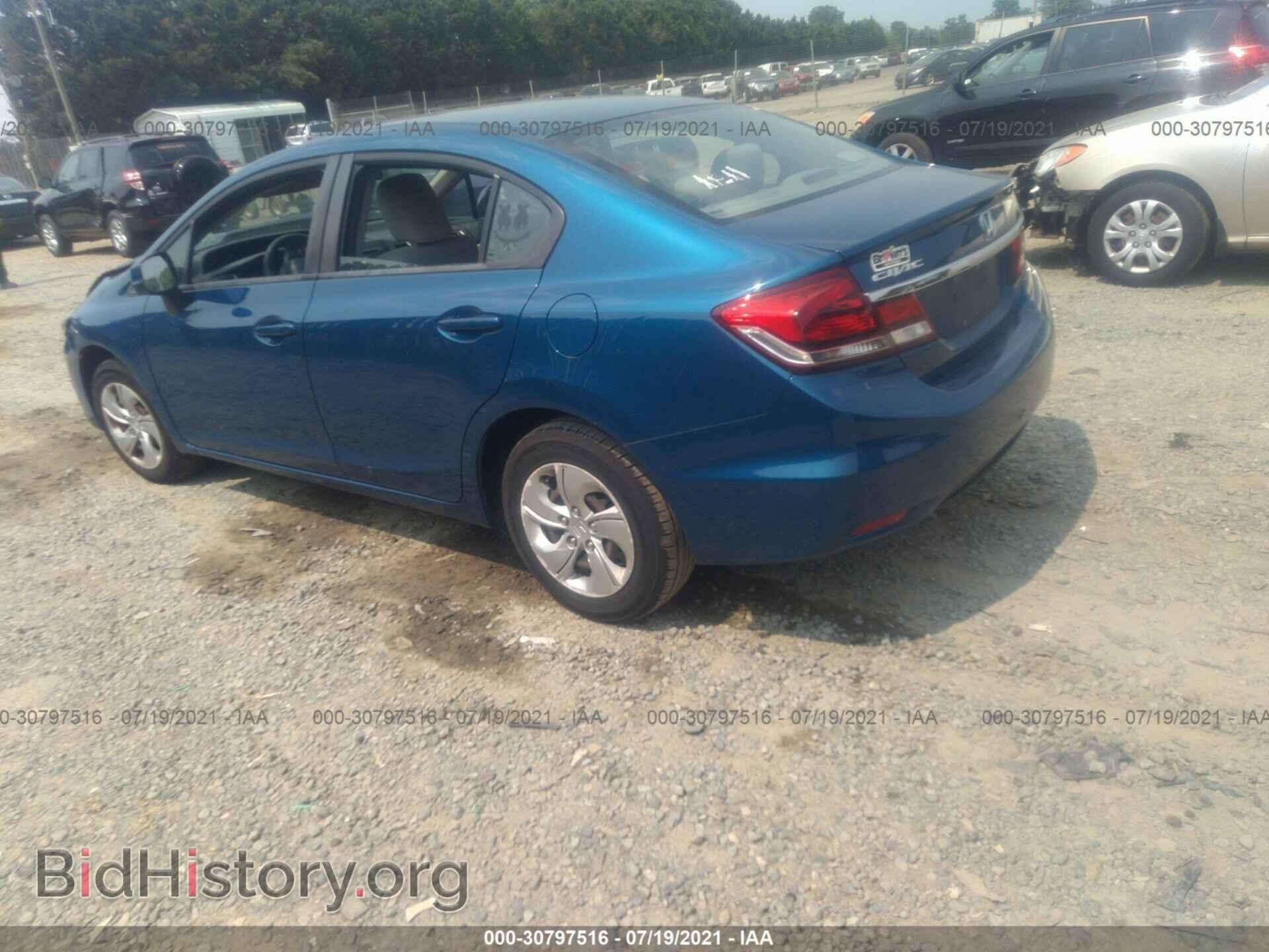 2013 HONDA CIVIC SDN - VIN: 2HGFB2F55DH575622 - Фото 3