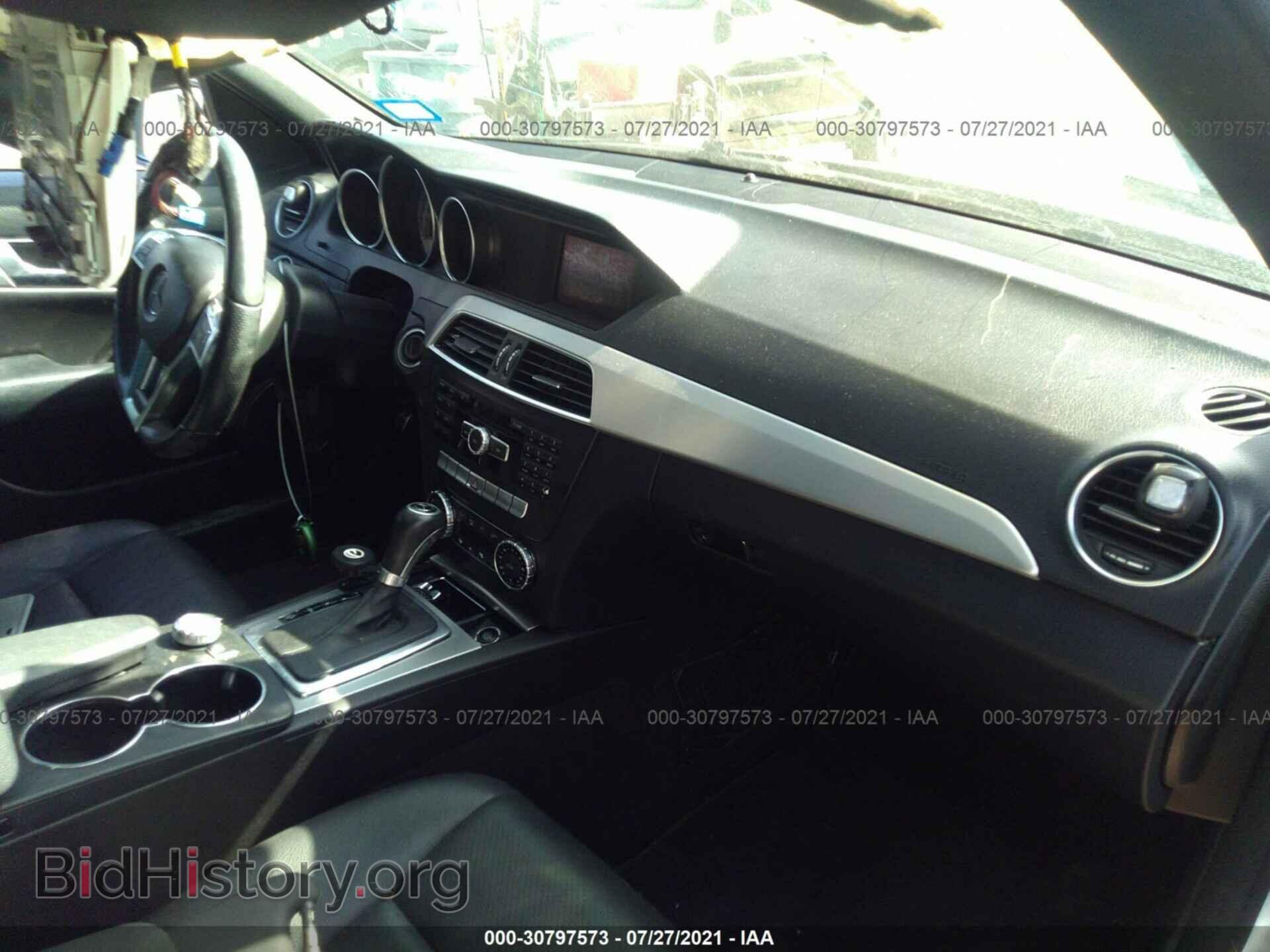 2013 MERCEDES-BENZ C-CLASS - VIN: WDDGF4HBXDR272685 - Фото 5