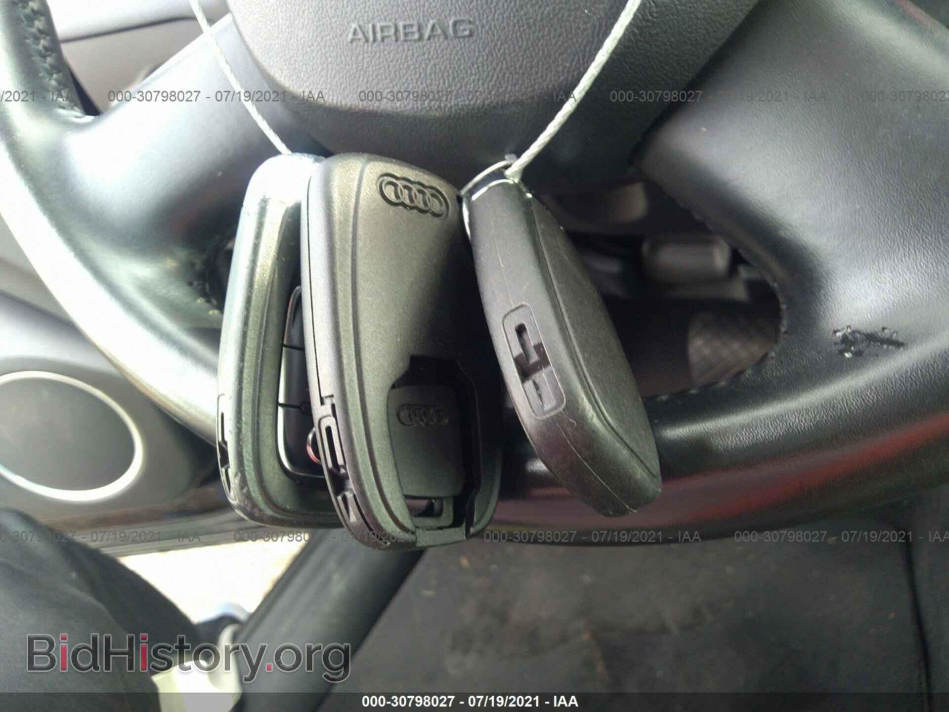 2011 AUDI Q5 - VIN: WA1LFAFP9BA072019 - Фото 11