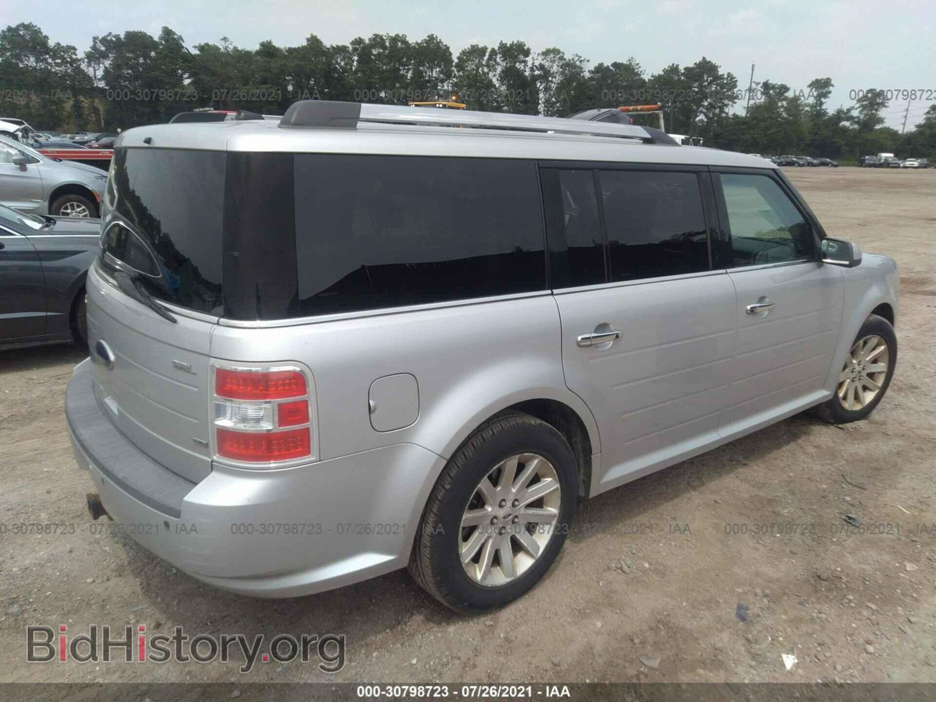 2009 FORD FLEX - VIN: 2FMEK62C09BA04440 - Фото 4