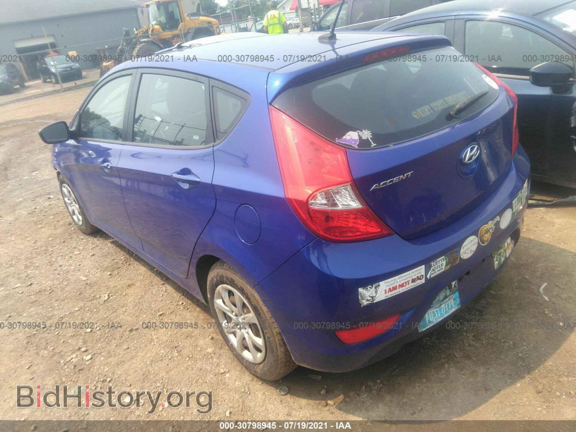 2012 HYUNDAI ACCENT - VIN: KMHCT5AE7CU028706 - Фото 3