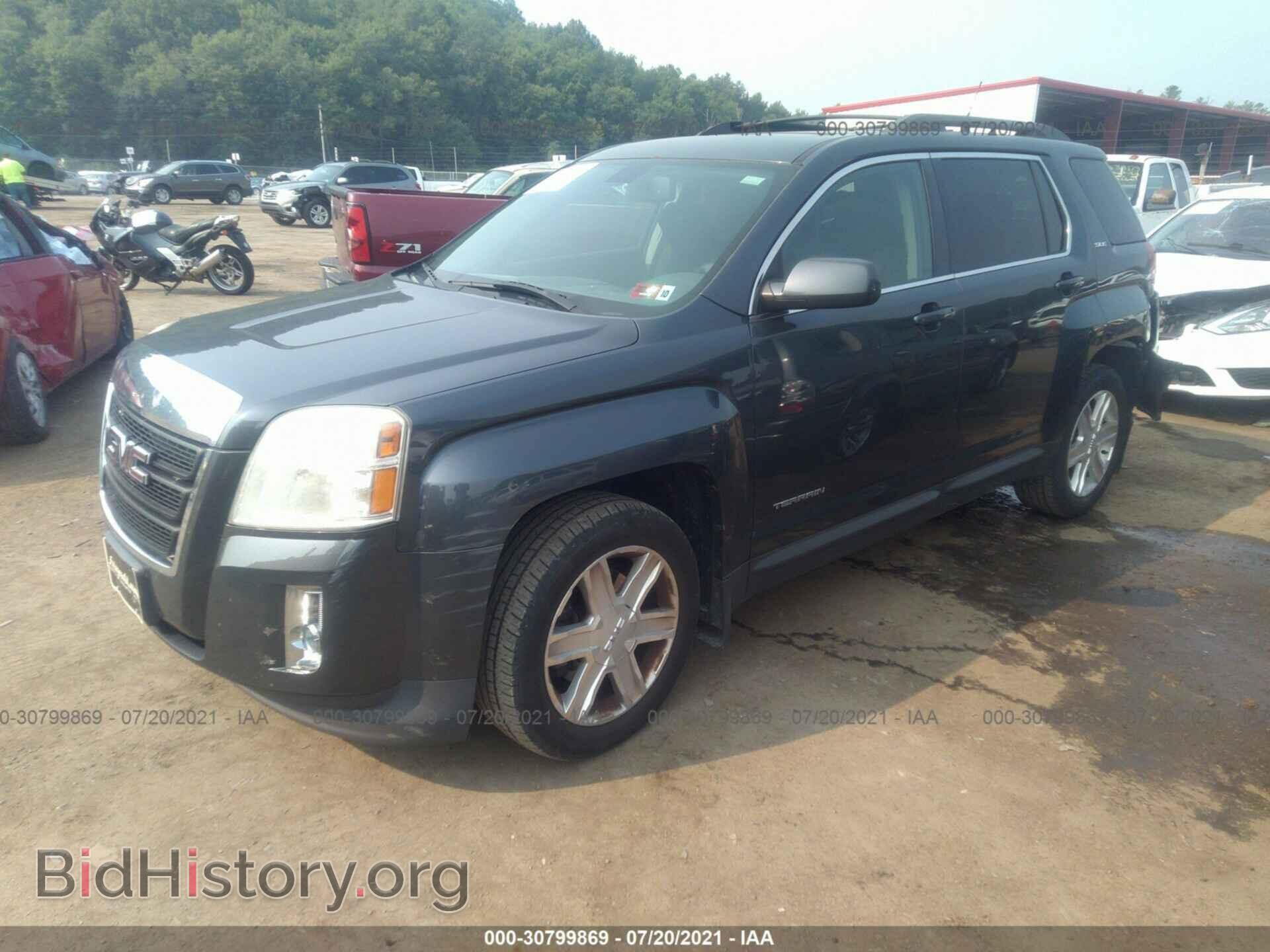 2011 GMC TERRAIN - VIN: 2CTALSEC4B6348764 - Фото 2