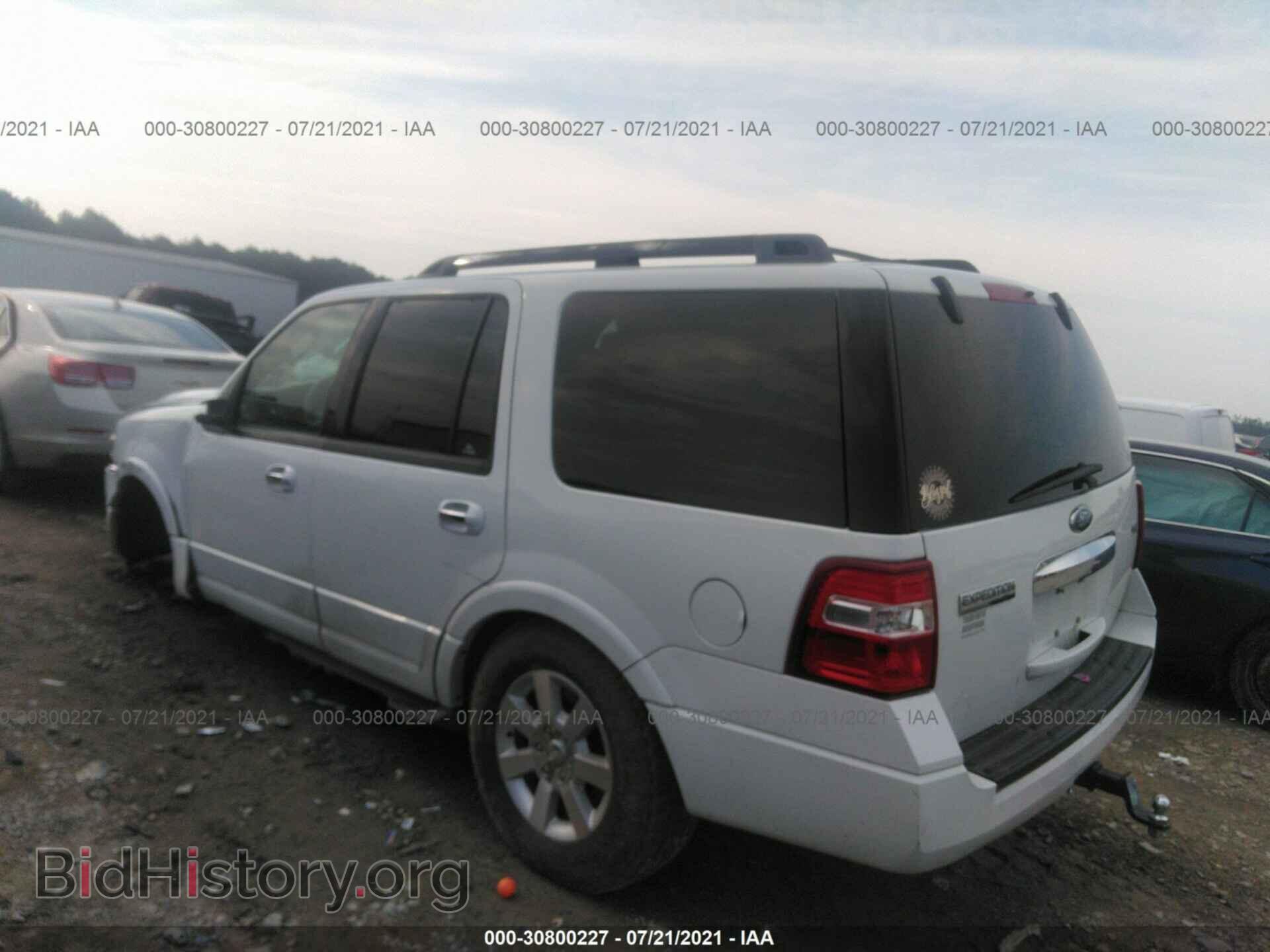 2010 FORD EXPEDITION - VIN: 1FMJU1F52AEA58435 - Фото 3