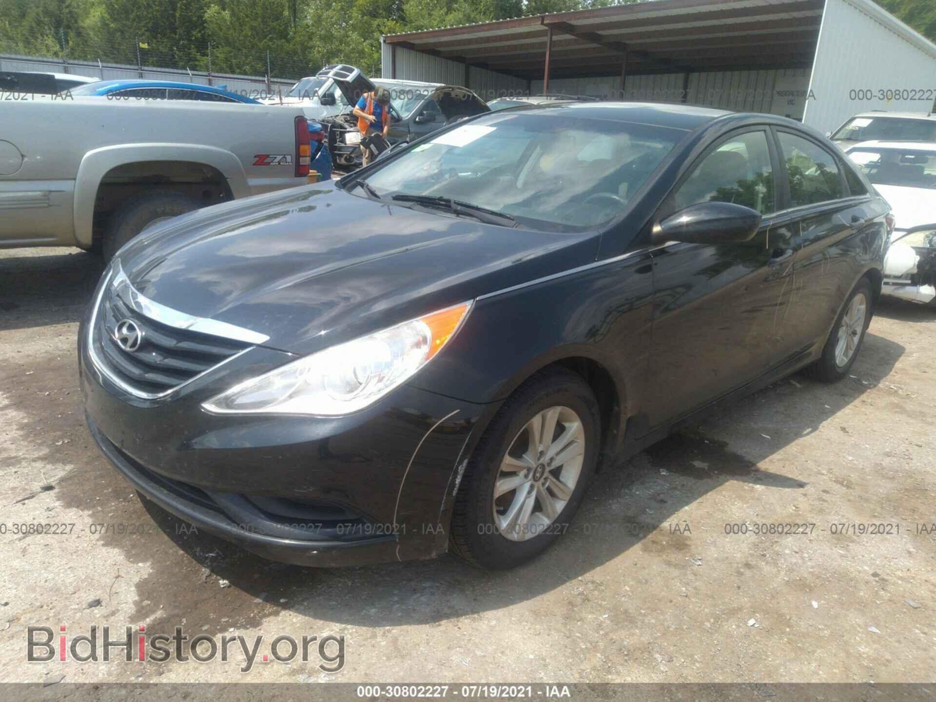 2013 HYUNDAI SONATA - VIN: 5NPEB4AC7DH810945 - Фото 2