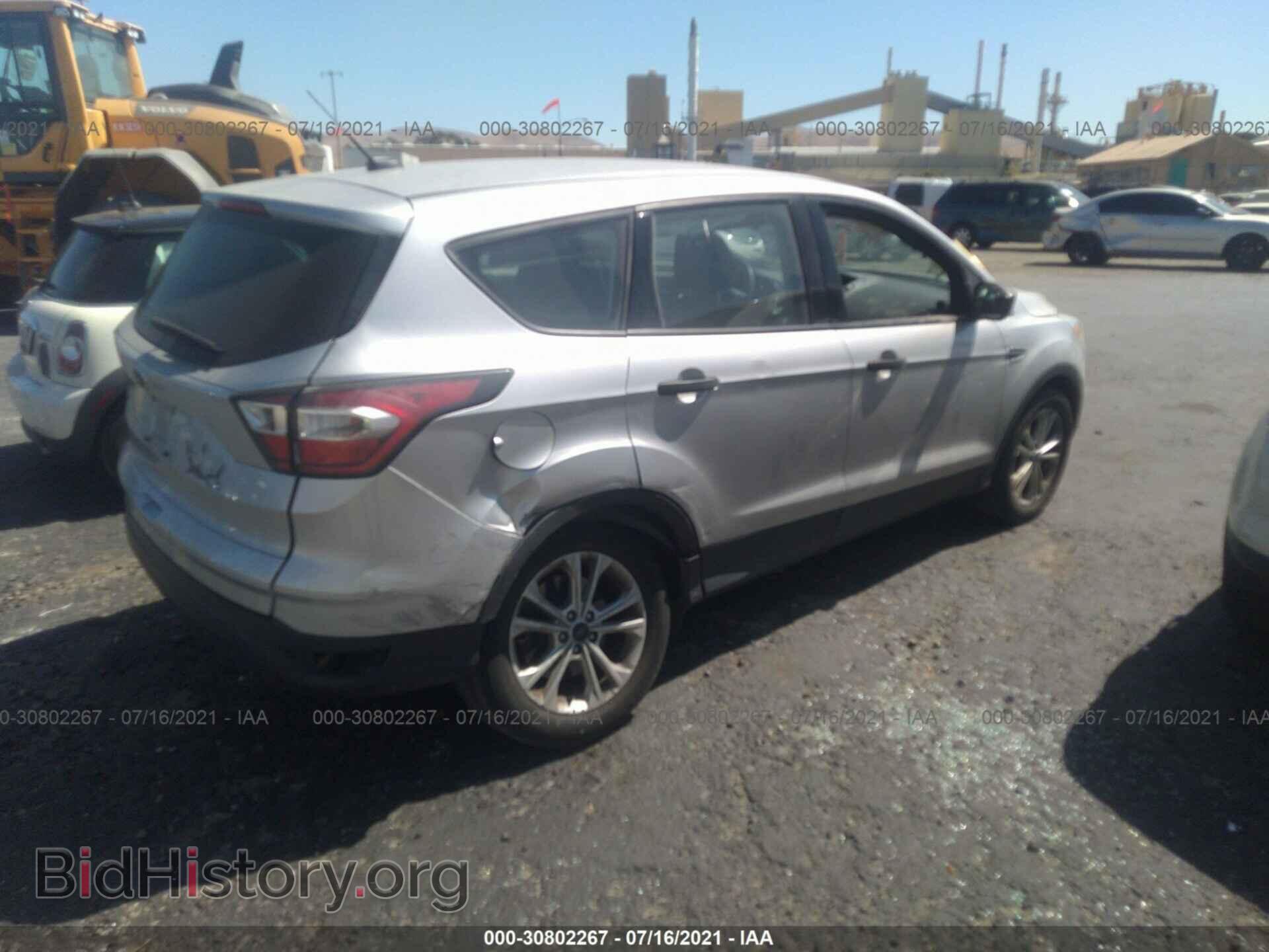 2017 FORD ESCAPE - VIN: 1FMCU0F79HUB45172 - Photo 4