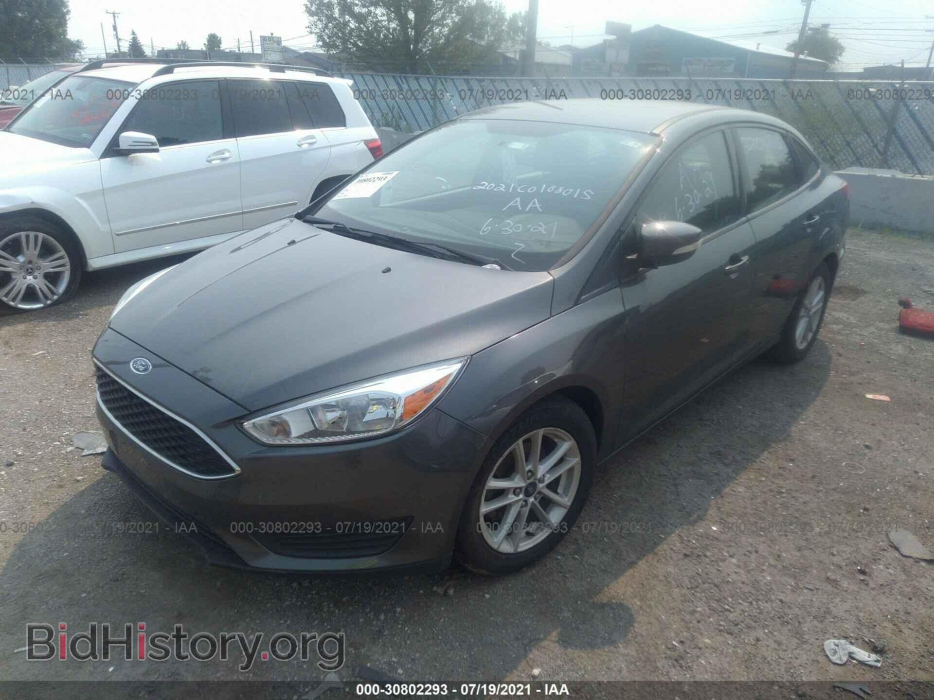 2016 FORD FOCUS - VIN: 1FADP3F25GL403218 - Фото 2