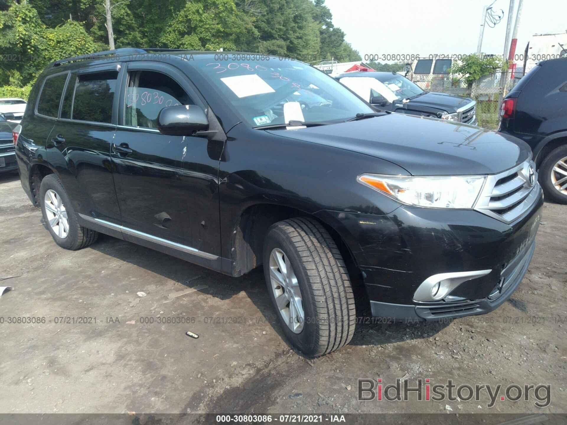 Photo 5TDBK3EH2BS090951 - TOYOTA HIGHLANDER 2011