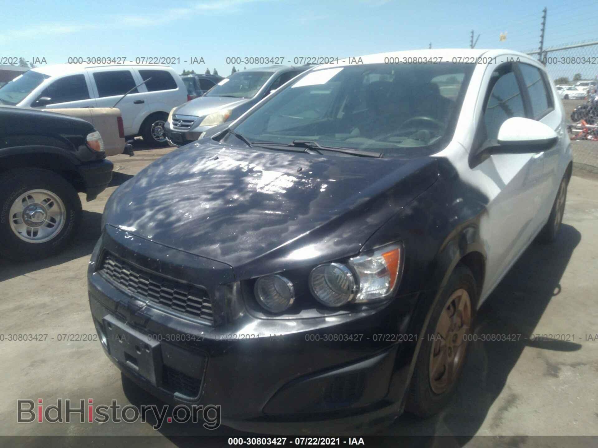 2016 CHEVROLET SONIC - VIN: 1G1JA6SH0G4111537 - Фото 2