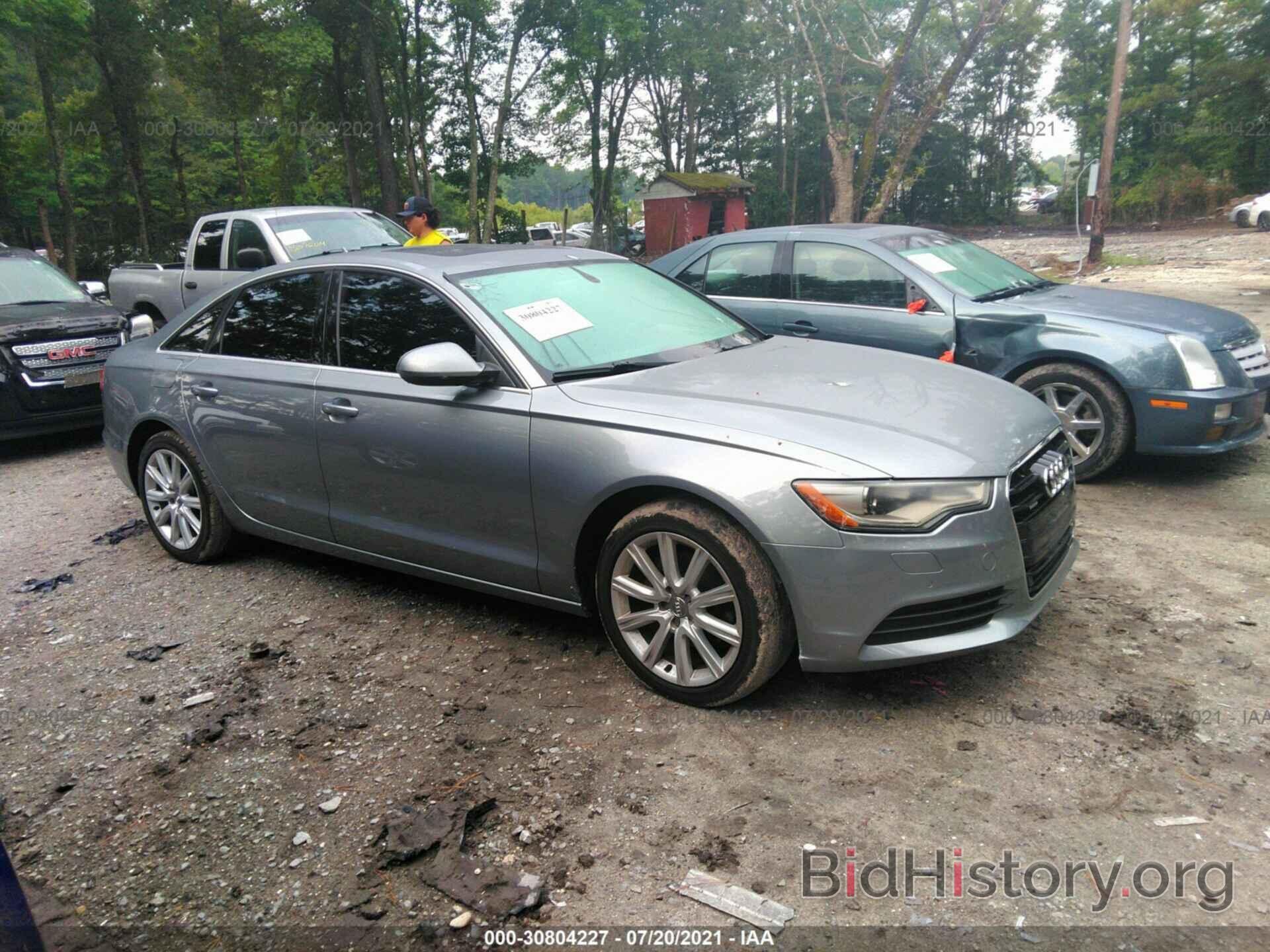 Photo WAUGFAFC9DN081896 - AUDI A6 2013