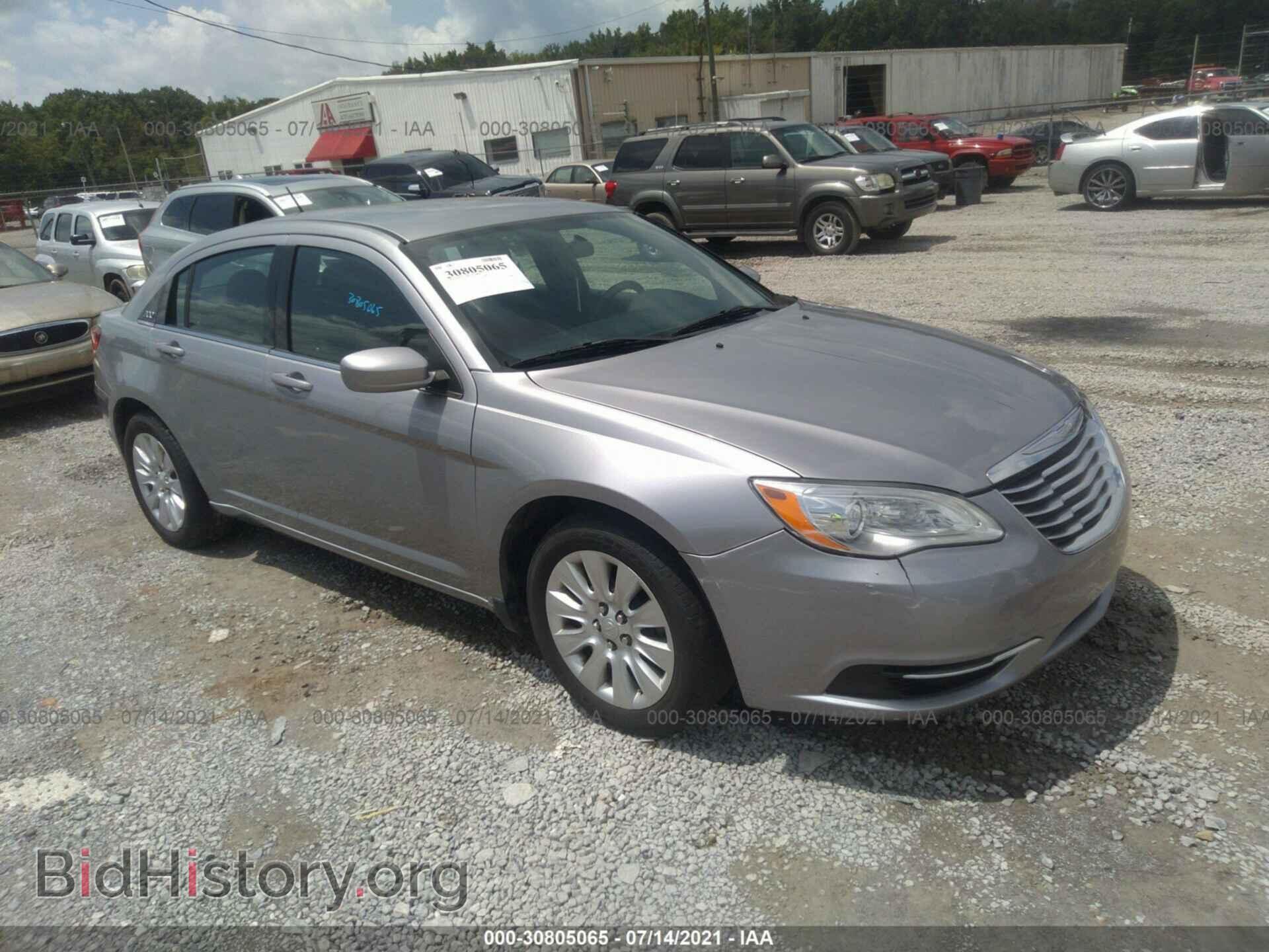 Photo 1C3CCBAB3DN646677 - CHRYSLER 200 2013