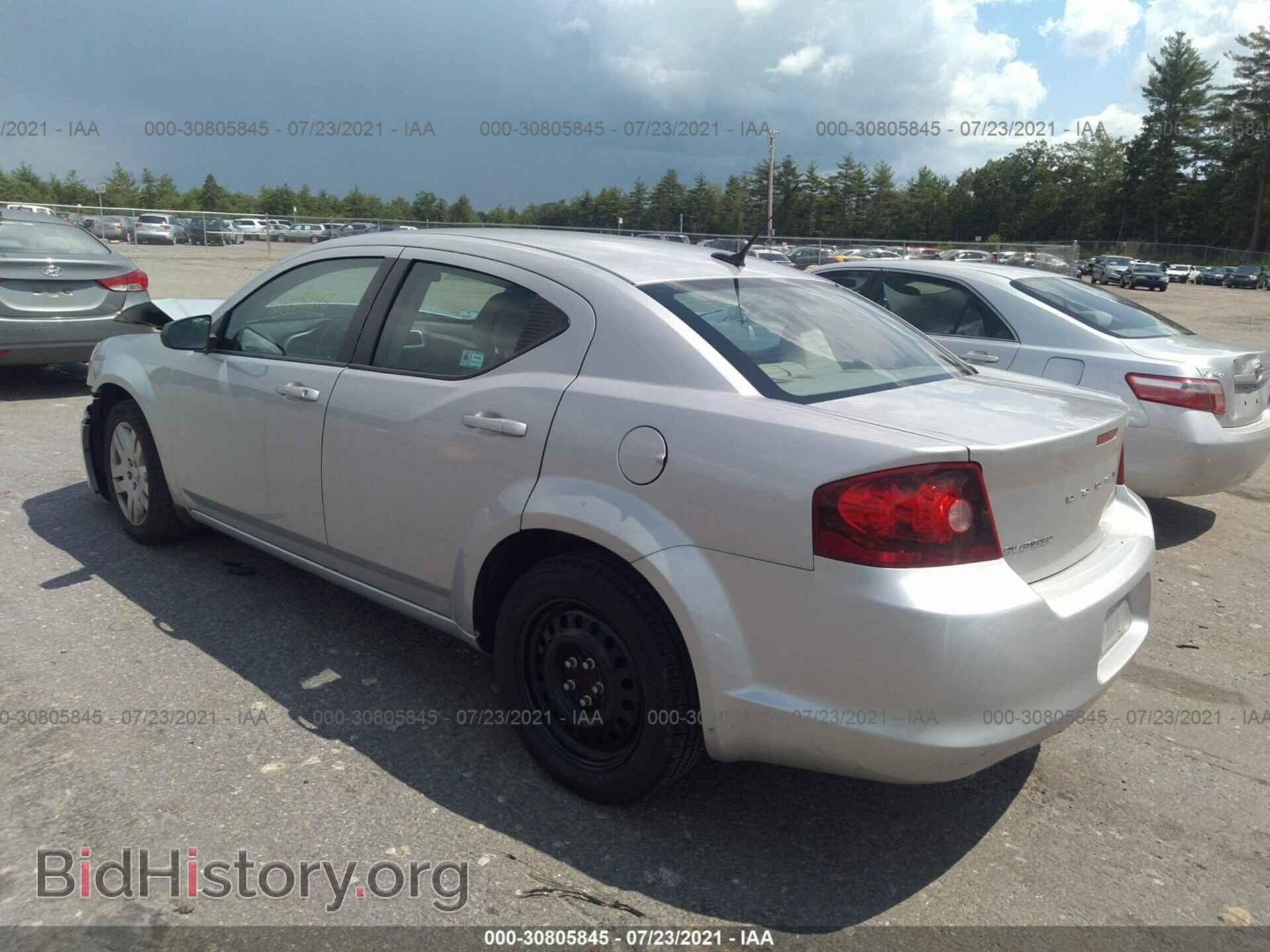 2011 DODGE AVENGER - VIN: 1B3BD4FG7BN537478 - Фото 3