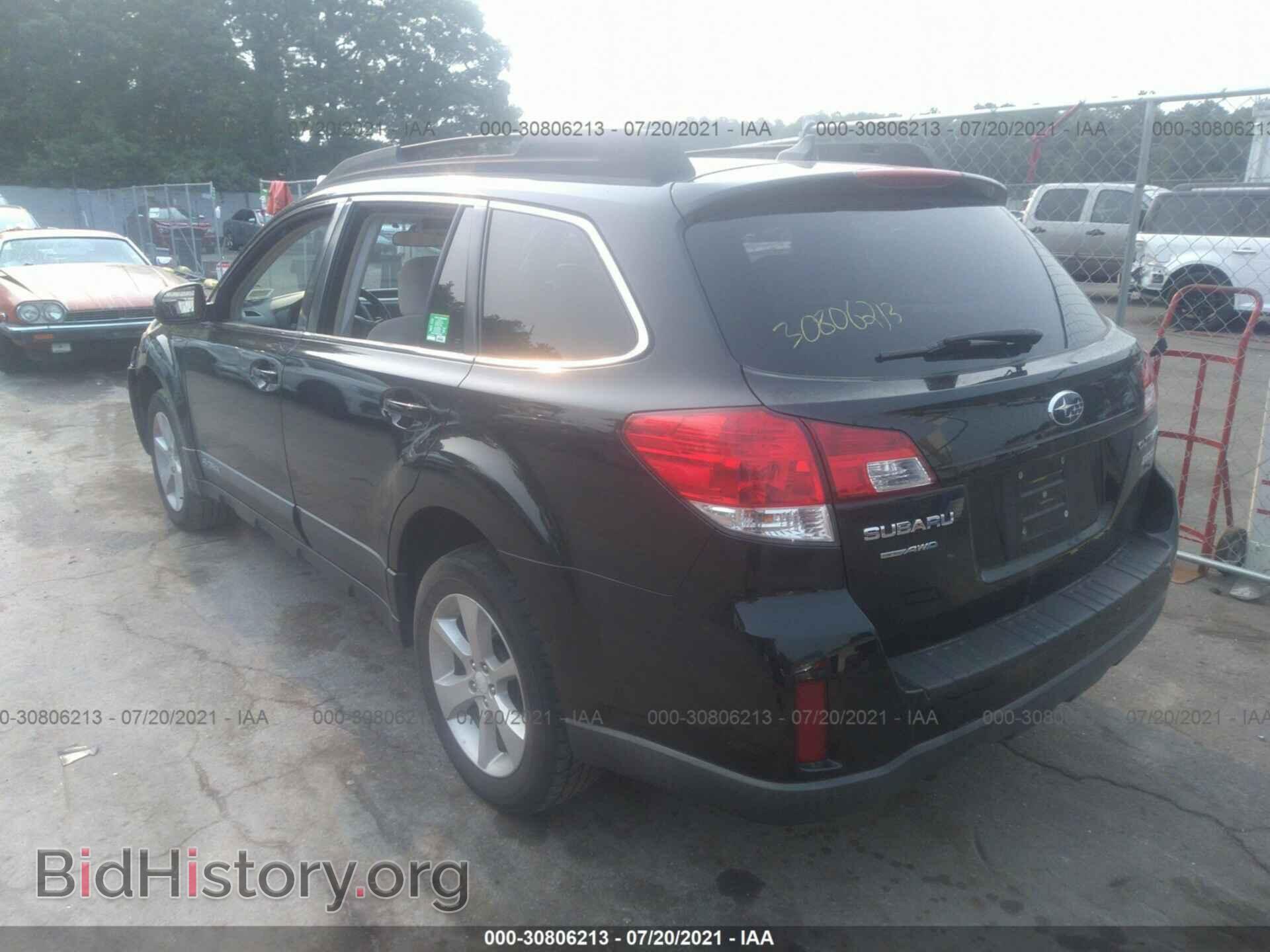 2014 SUBARU OUTBACK - VIN: 4S4BRBCC8E3266481 - Фото 3