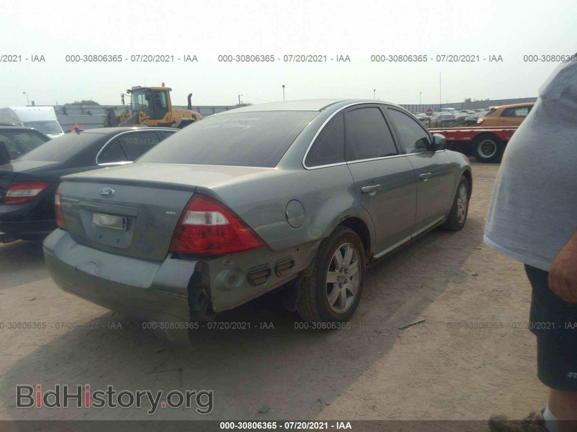2006 FORD FIVE HUNDRED - VIN: 1FAFP24196G163305 - Фото 4