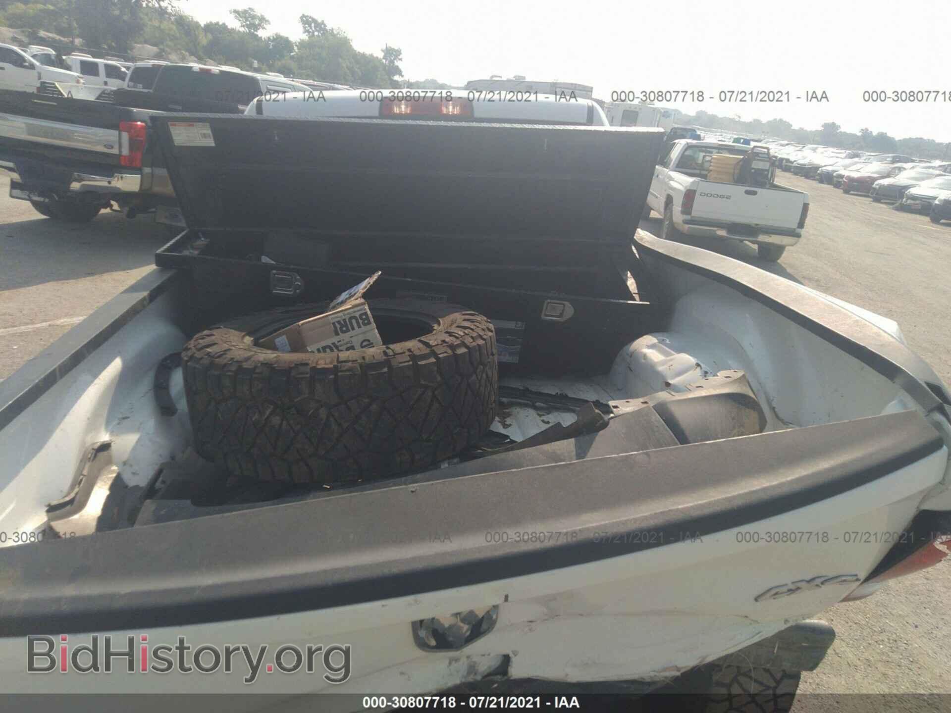 2018 RAM 2500 - VIN: 3C6UR5DL4JG242528 - Photo 8